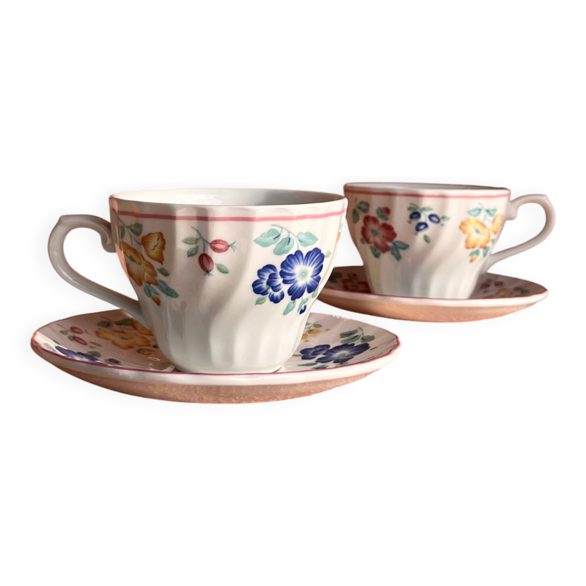 2 cups and saucers Churchill England model "Samba"