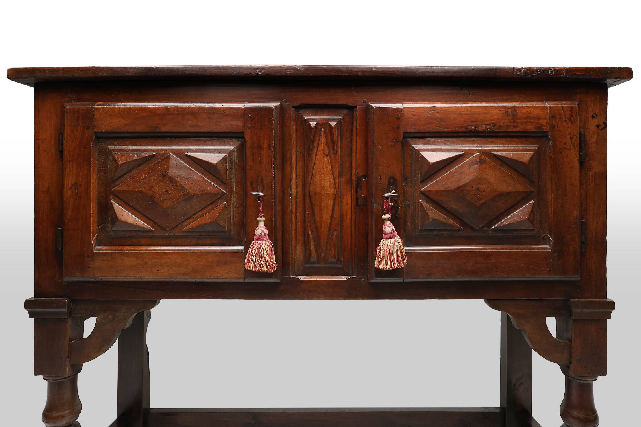 Antique 16th century Spanish carved cabinet in oak.