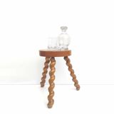 Tripod wood stool twisted feet
