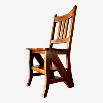 Dark wood step chair