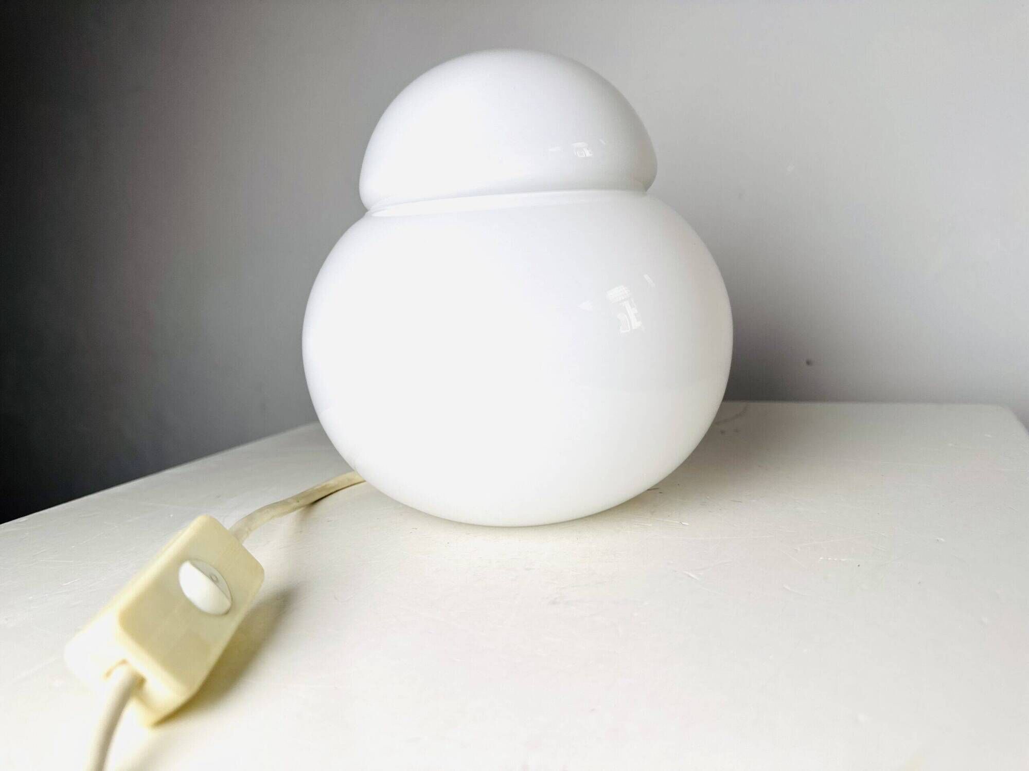 Daruma Picolla Model 5028 Milk Glass Sphere By Sergio Asti For Candle Milano, Italy 1980S