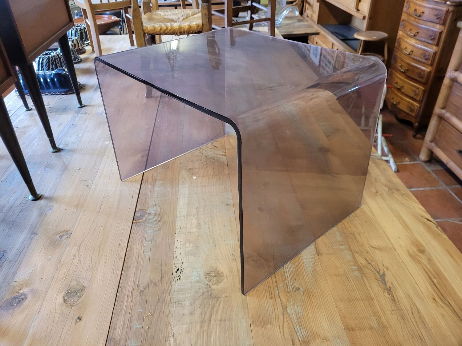 Plexiglas sofa end from the 70s