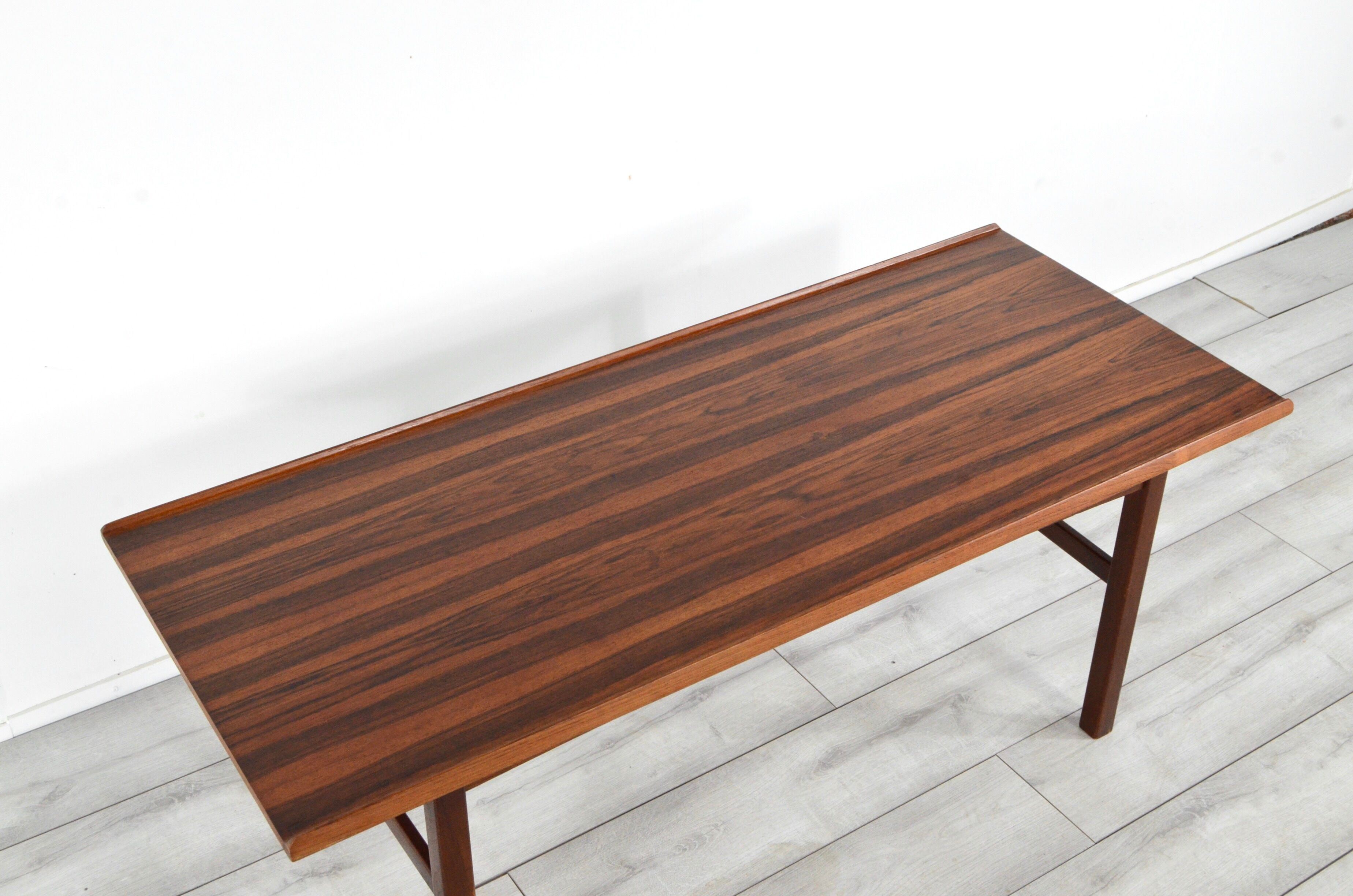 Midcentury danish coffee table in rosewood by Anton Kildeberg