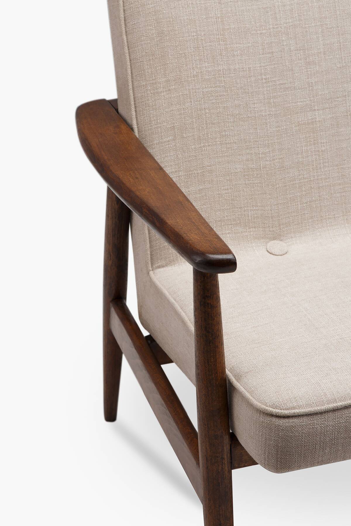 Pair of type 300-192 GFM armchairs from the 60s.