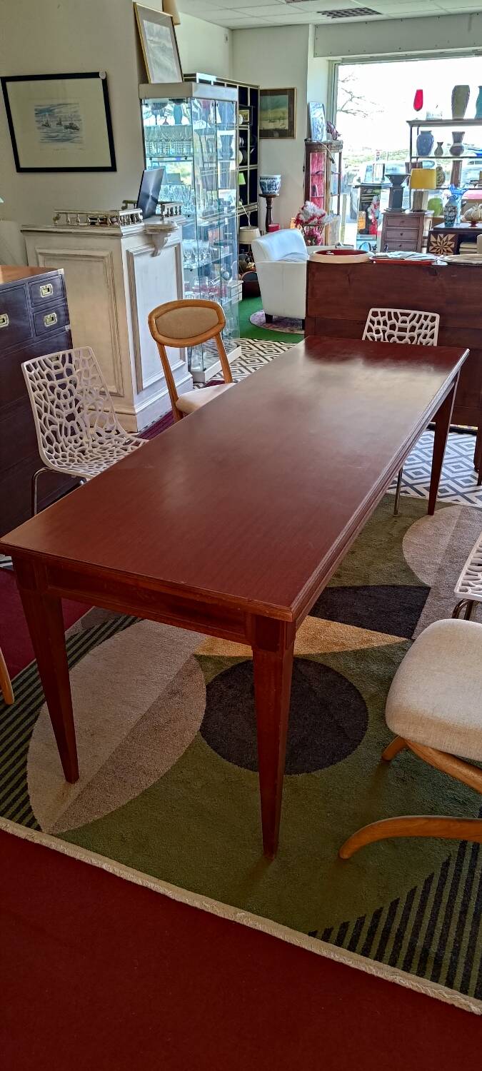 Table 210 cm