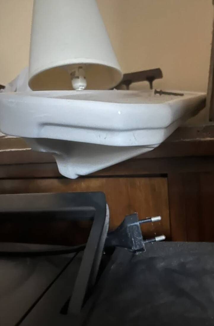 ceramic tile bathroom