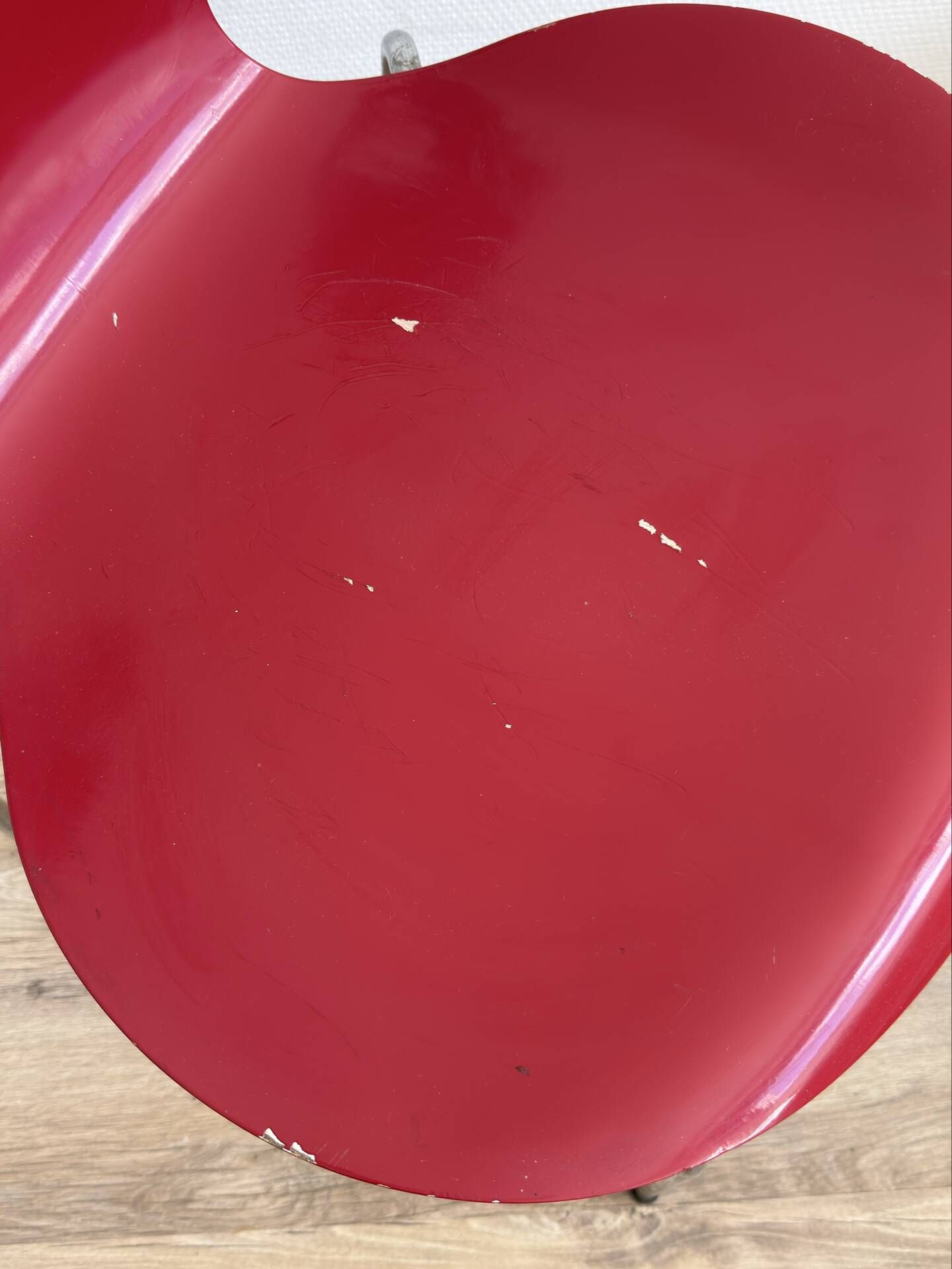 Chaise Arne Jacobsen, Fritz Hansen