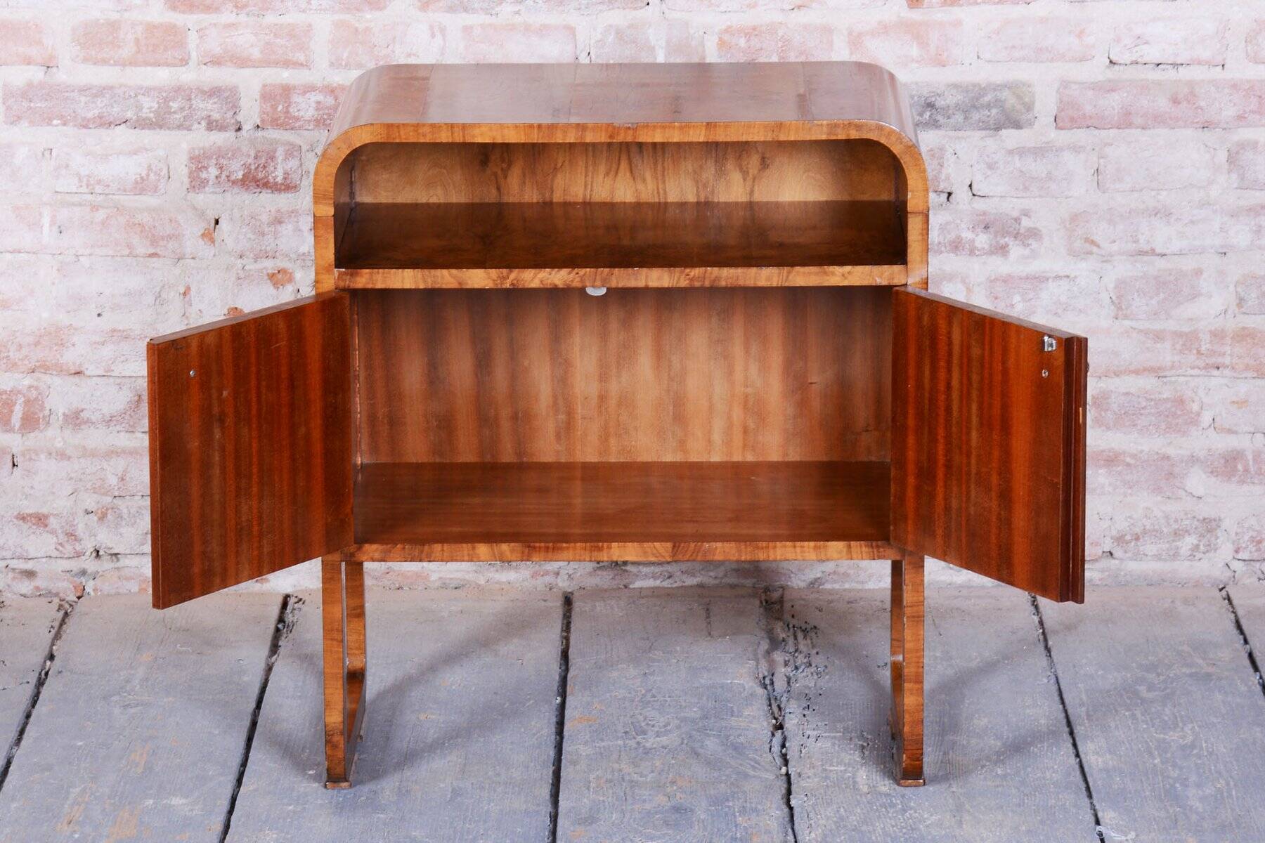 Art Deco Cabinet in Walnut & Veneer, Czech, 1920s