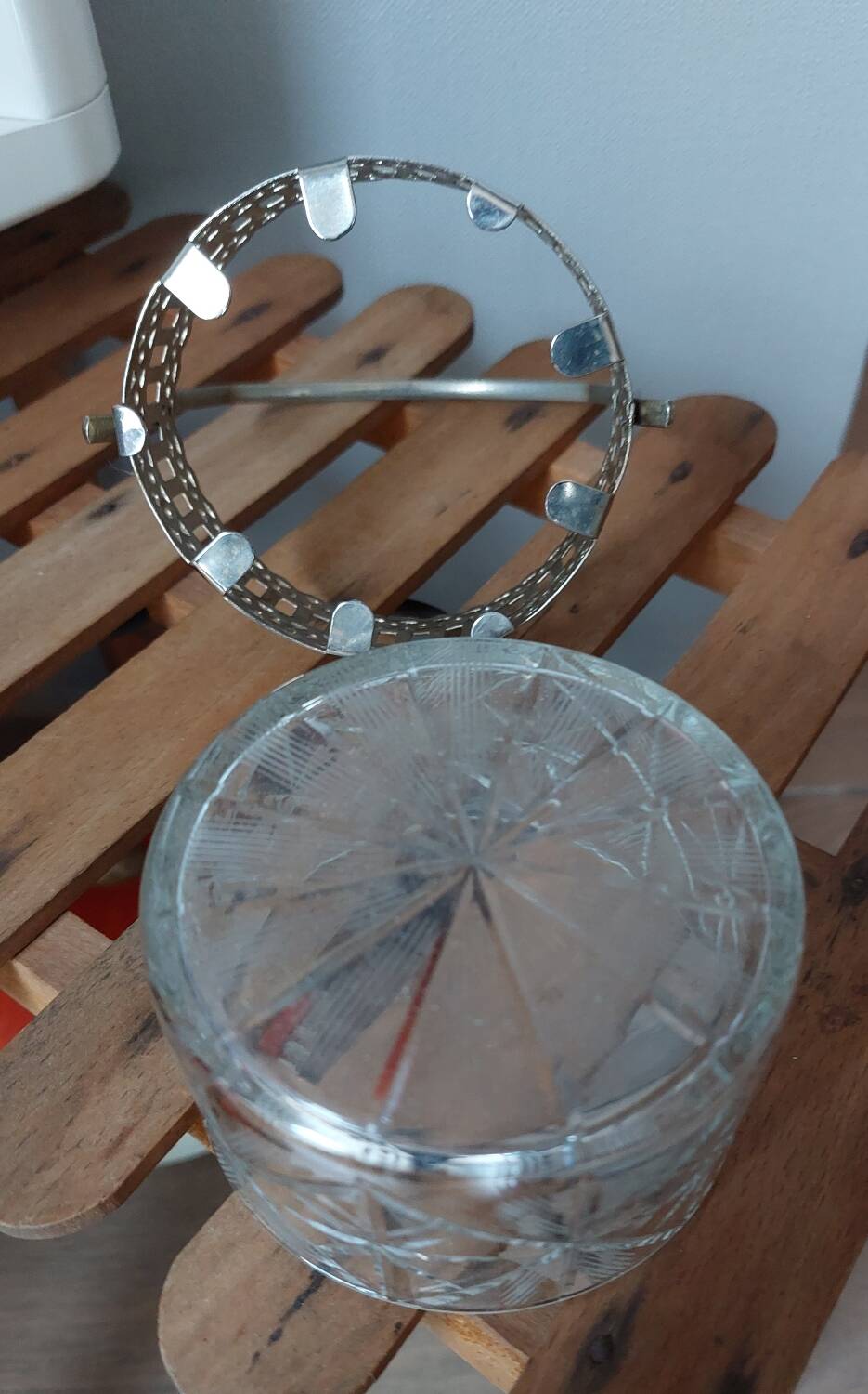 Former servant or sugar bowl, glass and silver