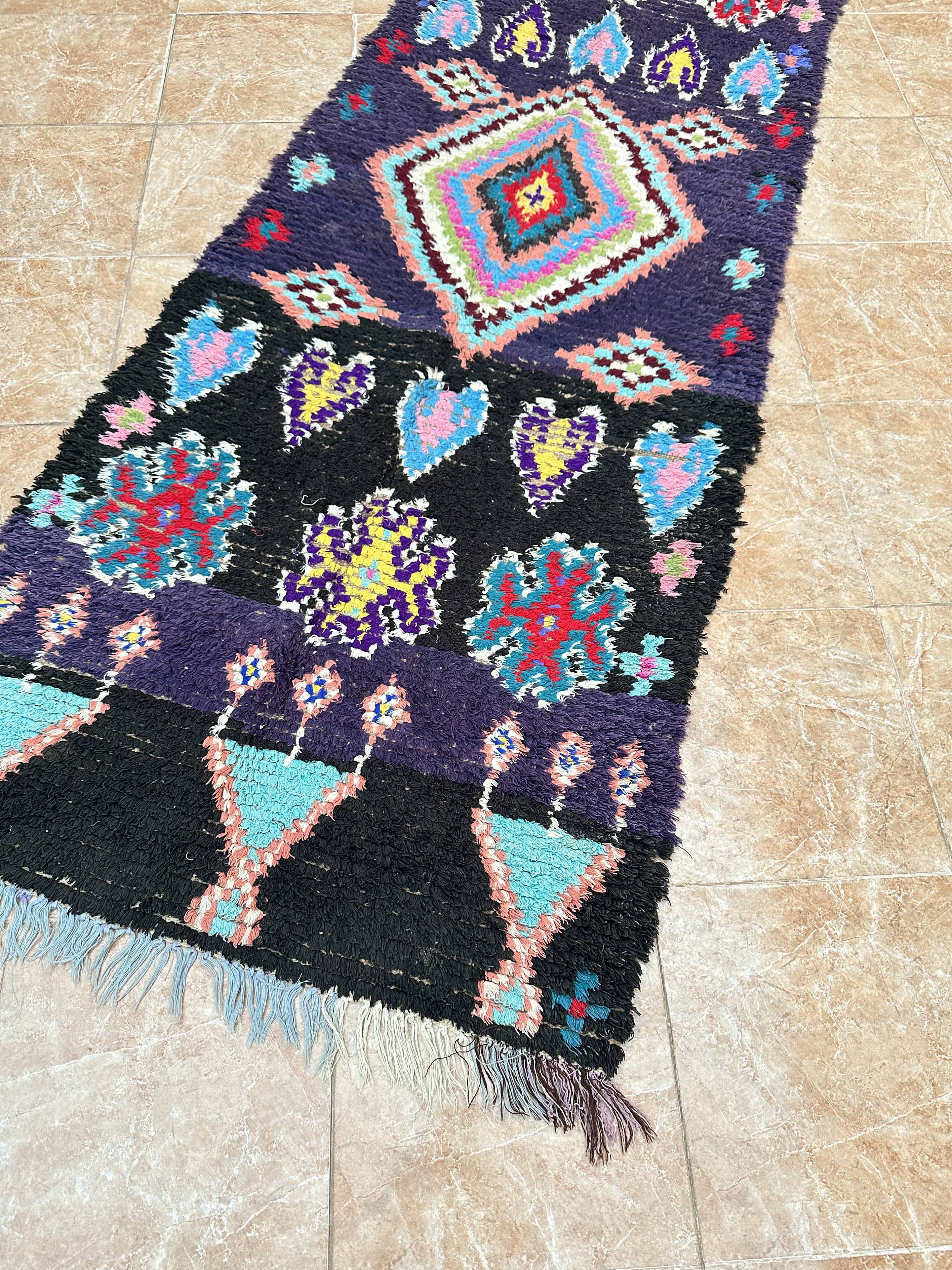 Vintage Boucherouite hallway runner: Moroccan Berber rug