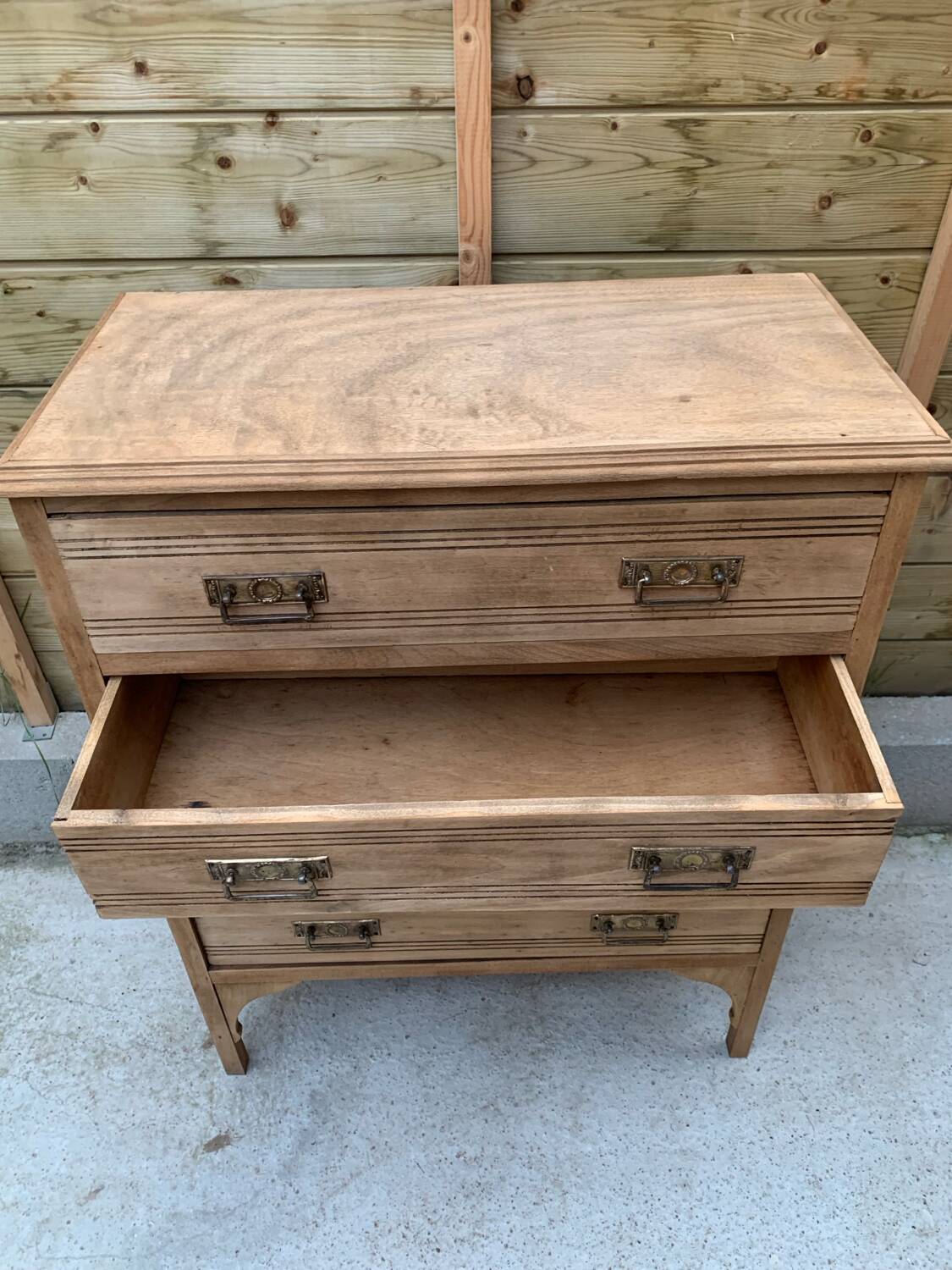 Art Deco chest of drawers