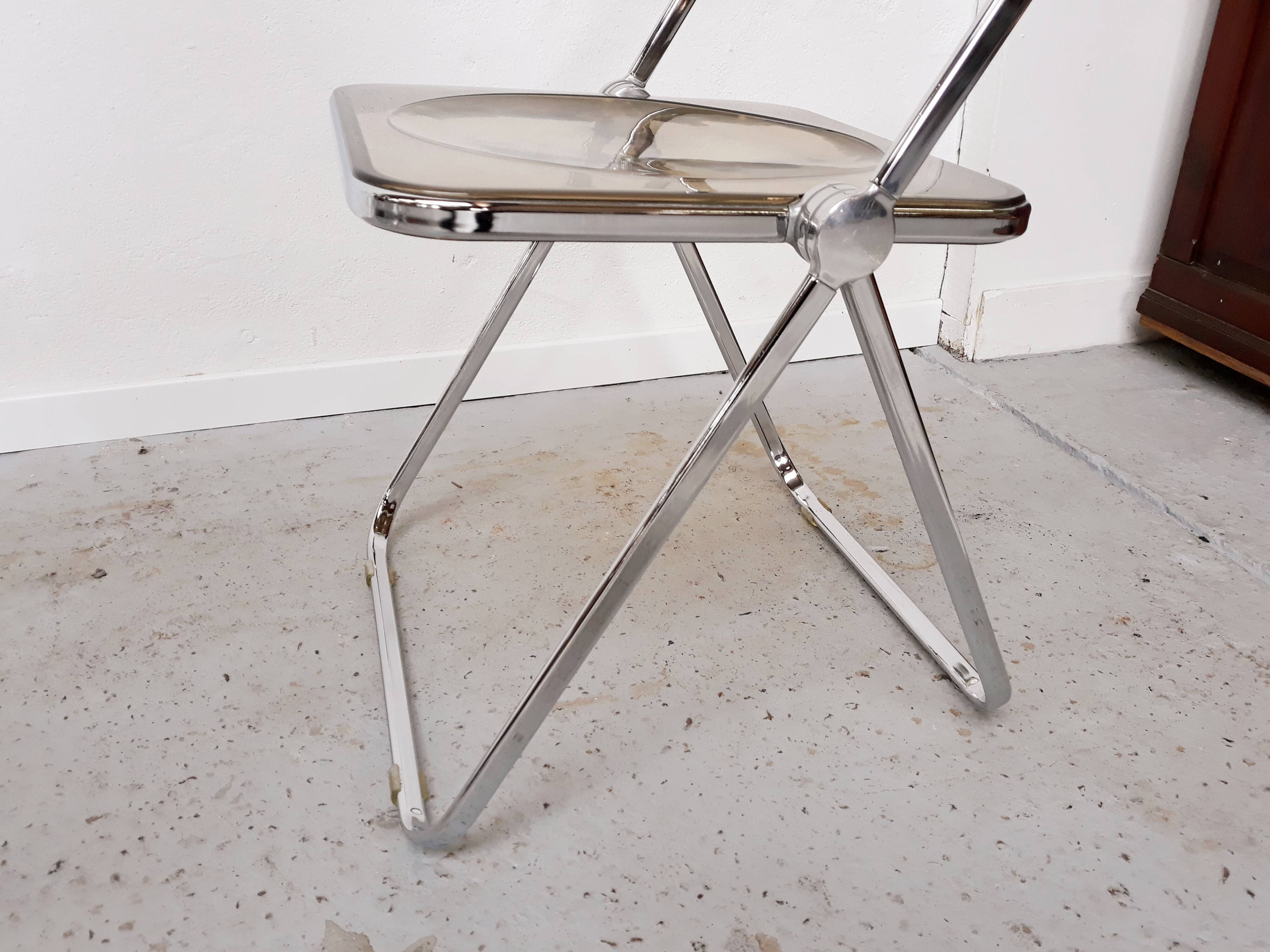6 vintage Chairs Giancarlo Piretti "plia" 1970 chrome and Plexiglas