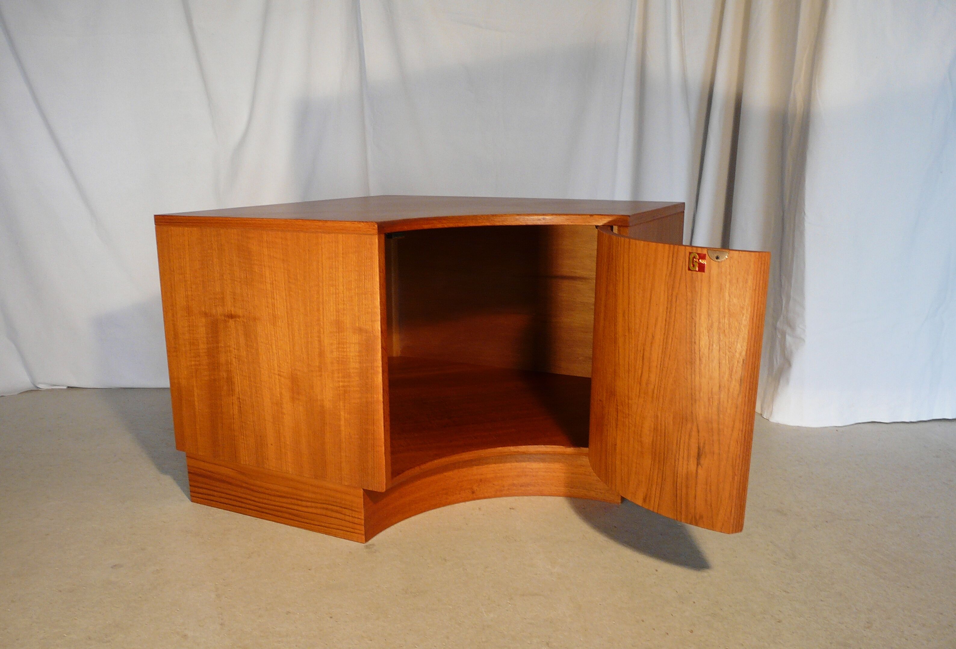 G Plan teak modular angle line