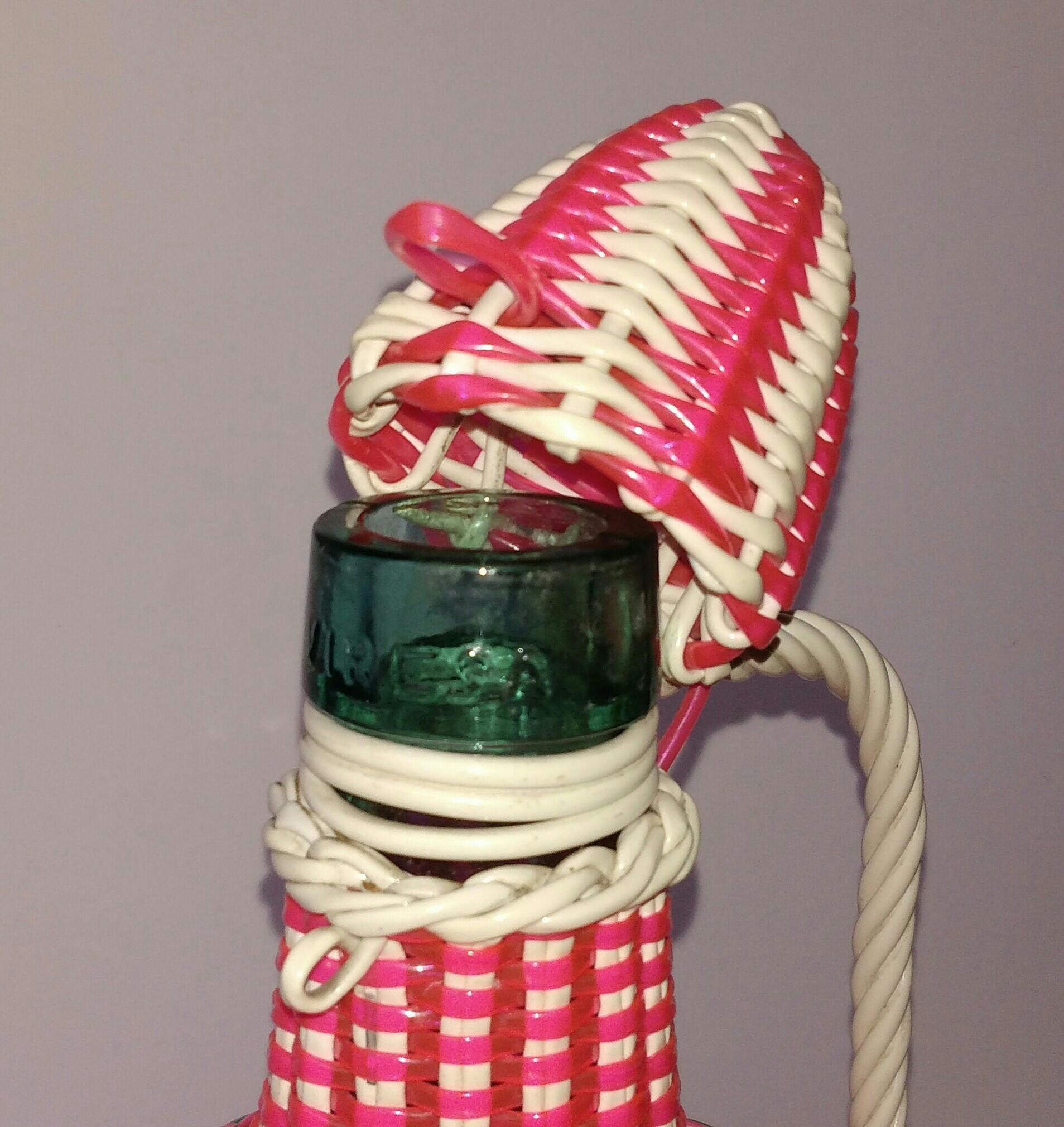 Bouteille scoubidou