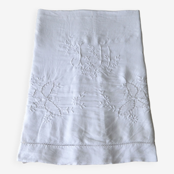 Drap ancien en lin broderie et monogramme