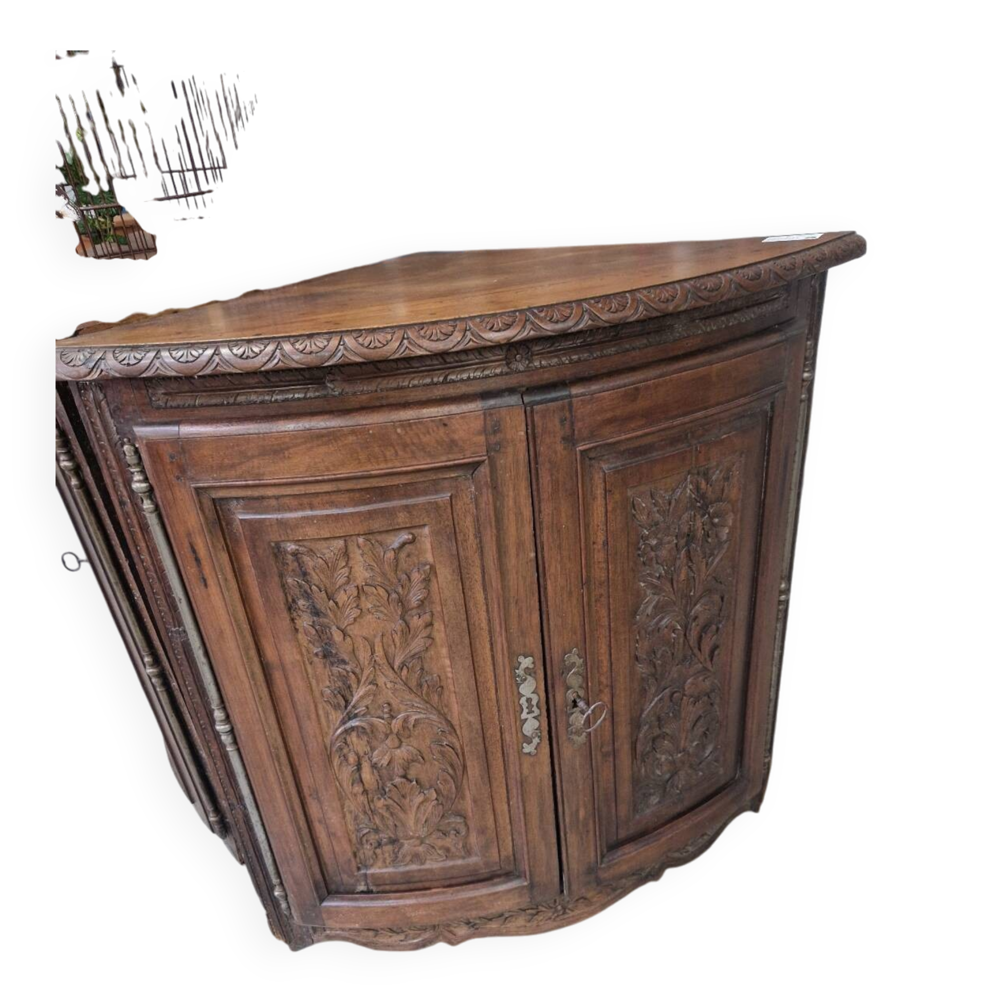 2 Louis XVI style corner cabinets