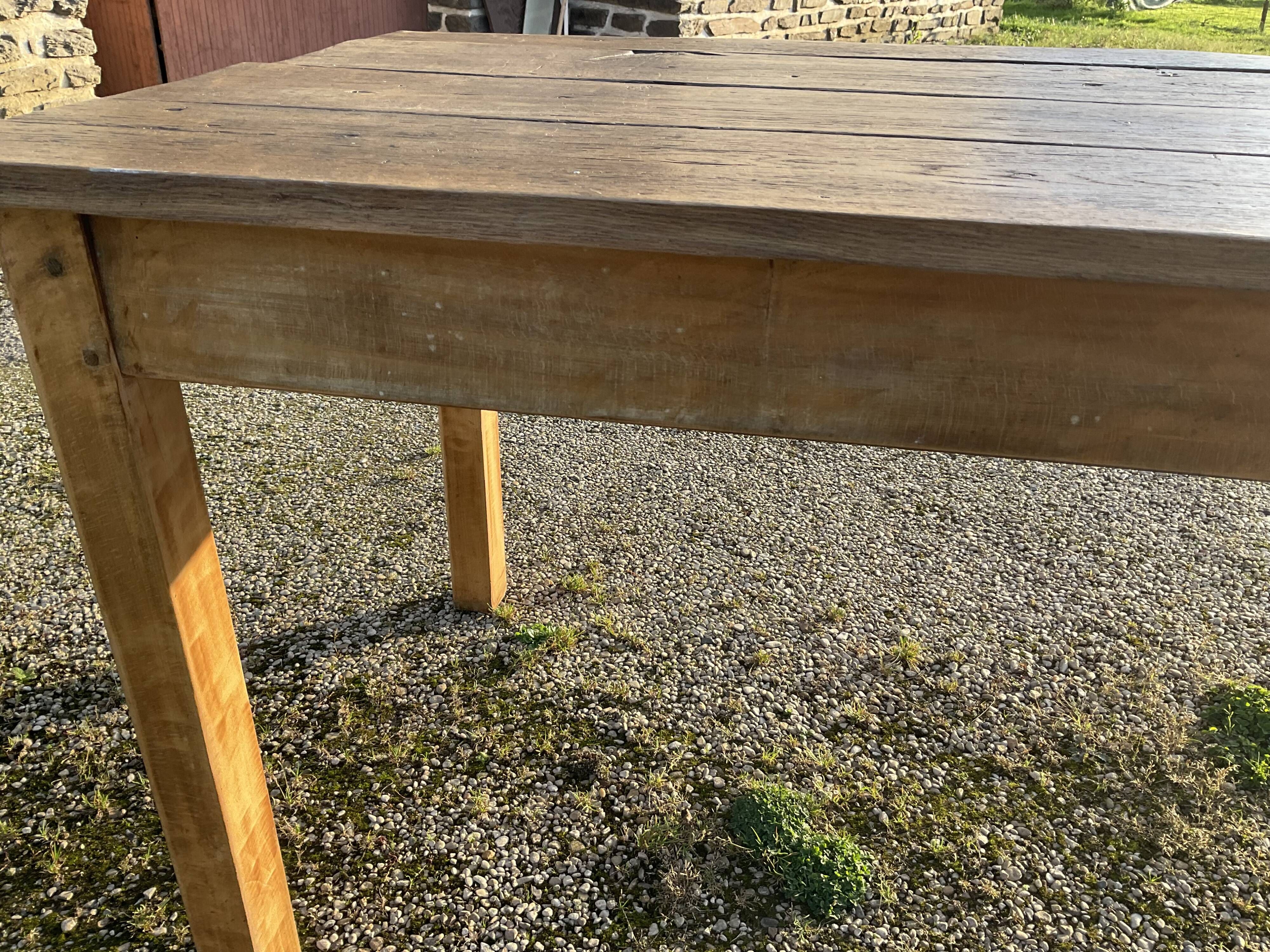 Table de ferme