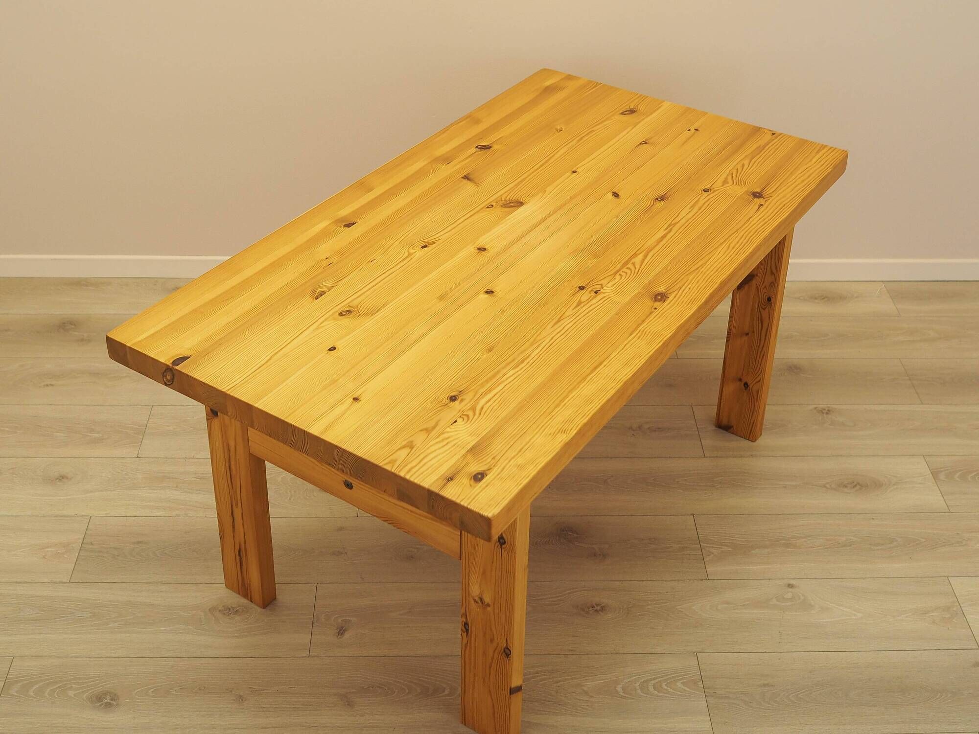 Table à manger en pin massif, Danemark, années 1980