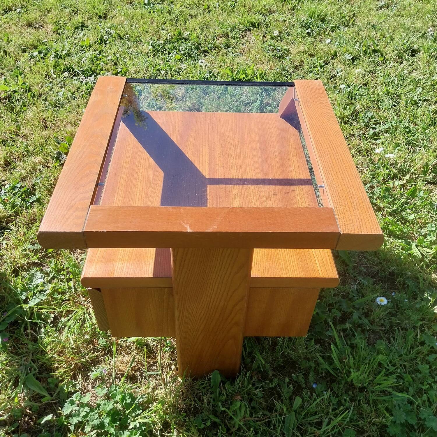 1970s bedside tables