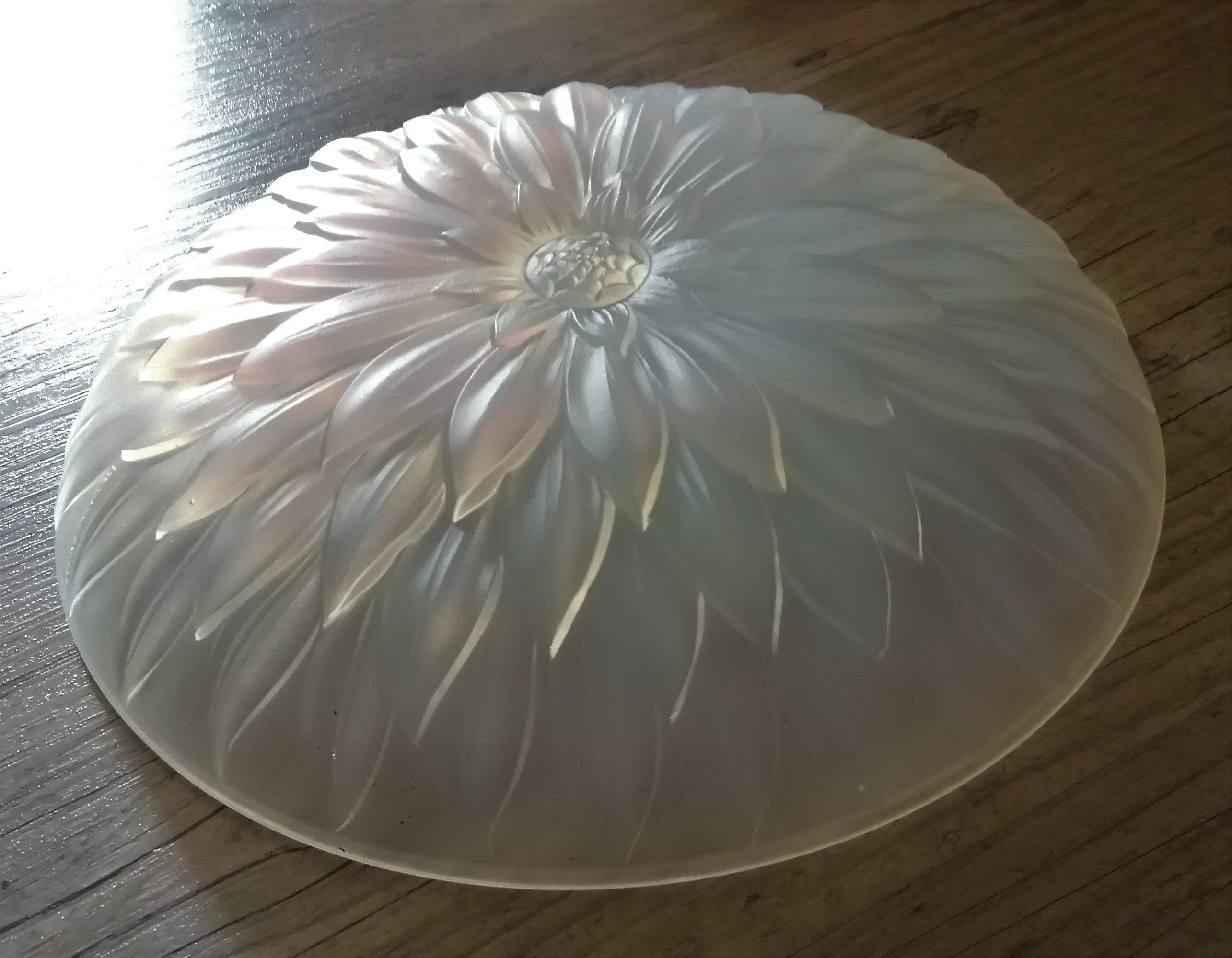 Coupe en verre opalescent  art déco etling france 145 vers 1930