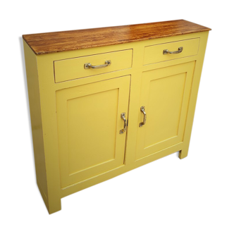 Old buffet
