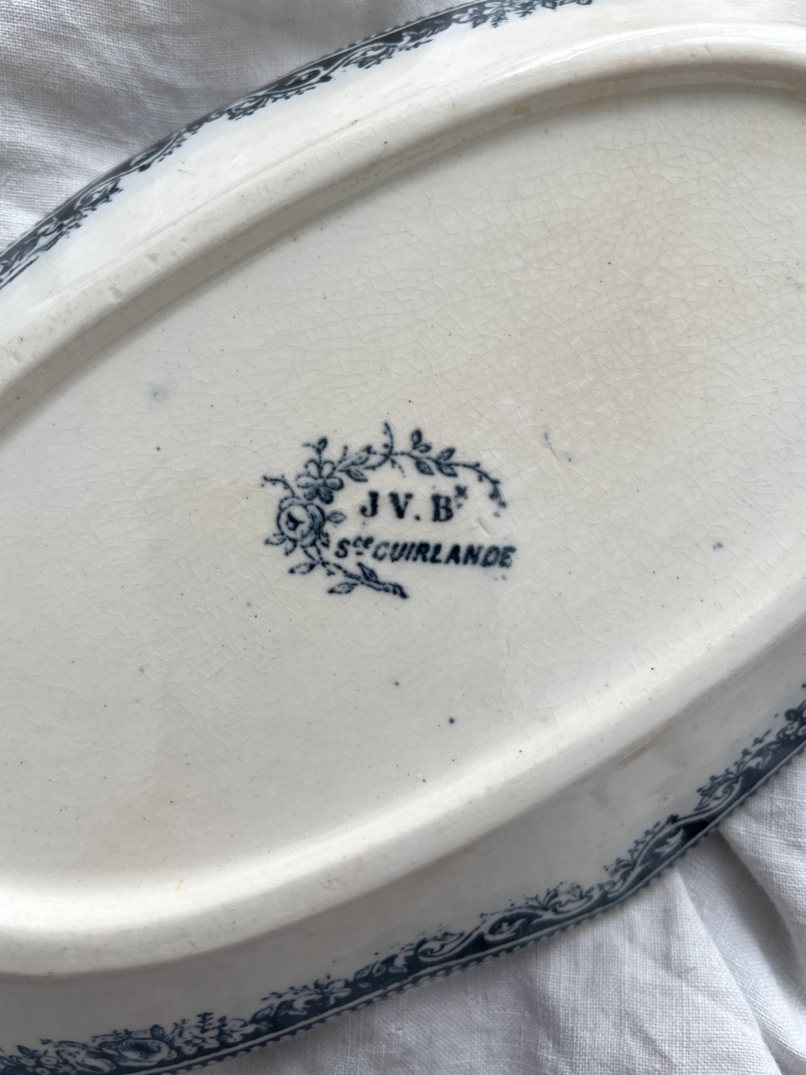 Ironware dish "Garlande Service" JVB Jules Vieillard Bordeaux