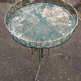 Garden pedestal table