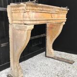 Cheminée en pierre limoneuse Italie XVIIème siècle