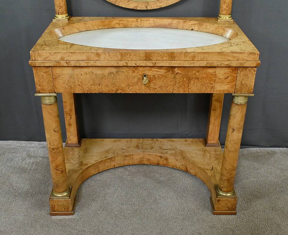 Dressing table in elm burl veneer, Empire period – Early 19th century