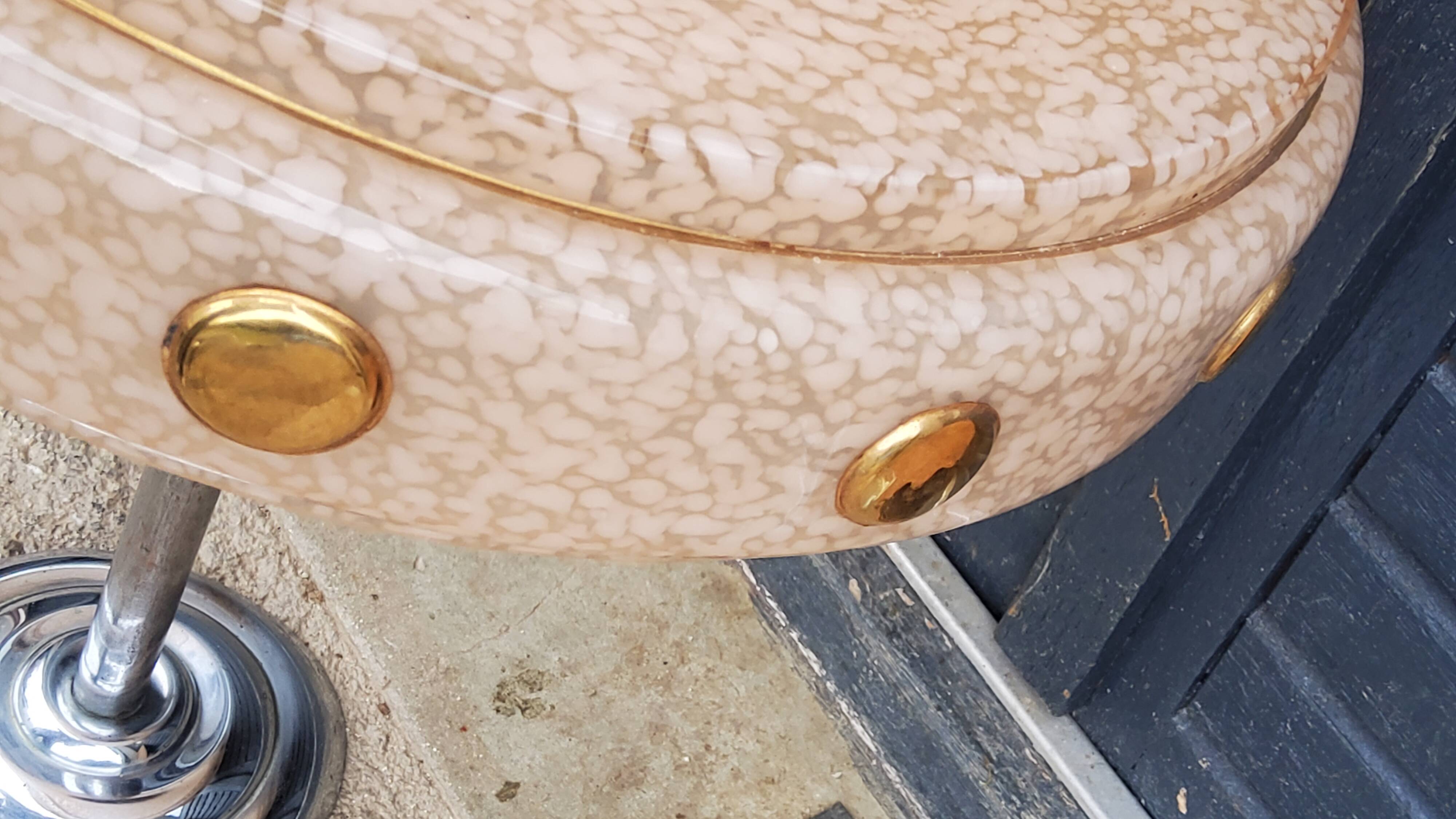 1930s Art Deco chandelier in glass and chromed metal