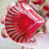 Proceram Aubagne service in red and gilded ceramic shell St Jacques 1950