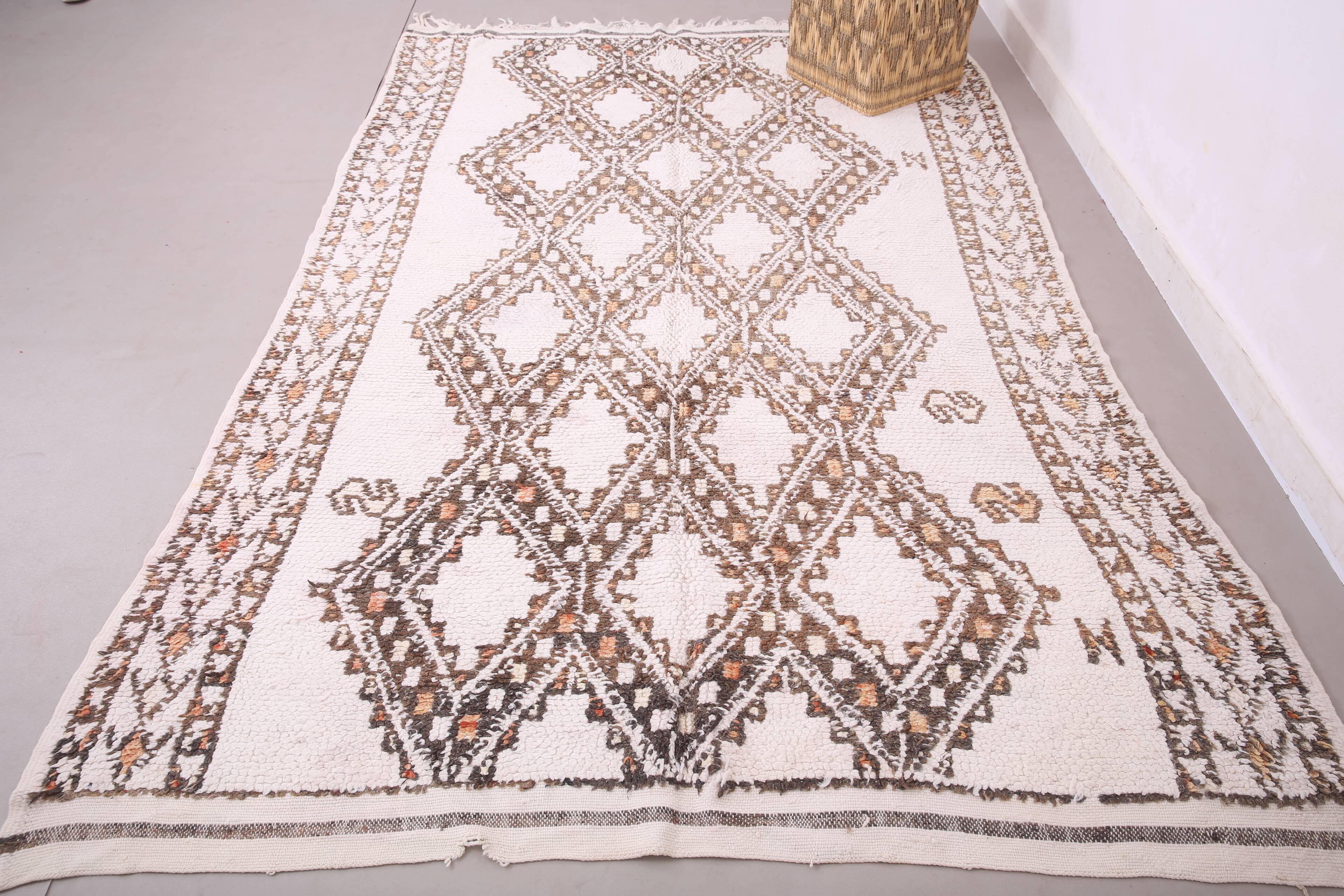 Vintage Moroccan Rug 177 x 269 cm - Berber Wool Rug - Beni Ourain Rug