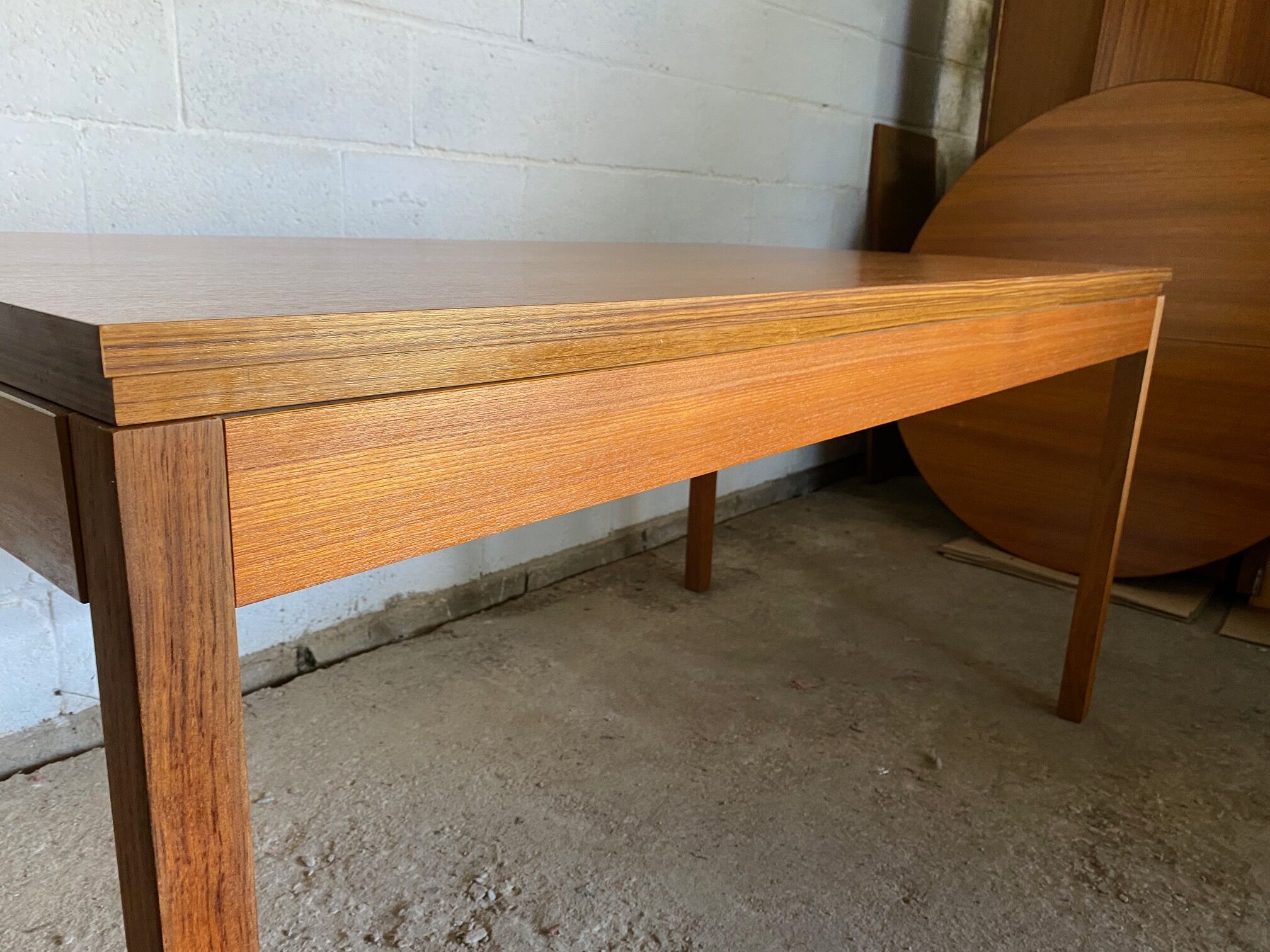 Scandinavian teak extendable table 60s