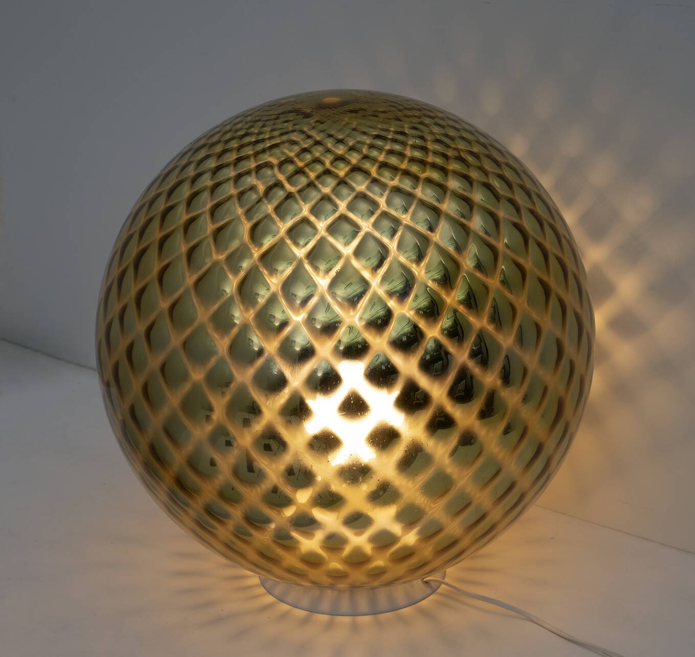 Mid-Century Modern Italian Gold Murano Glass "Diamont Sphere" Table Lamp,70