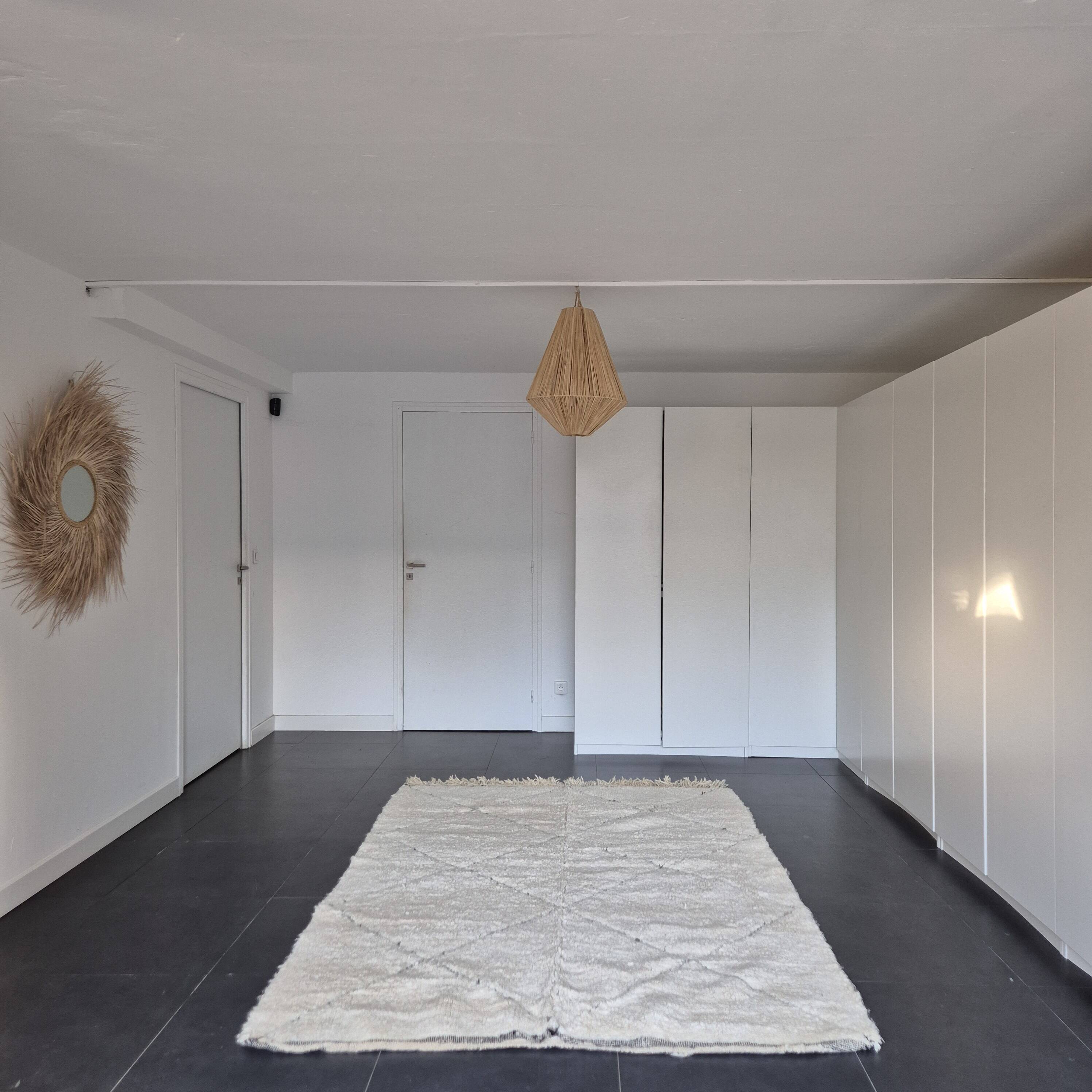 Beni Ouarain Berber rug 165x250