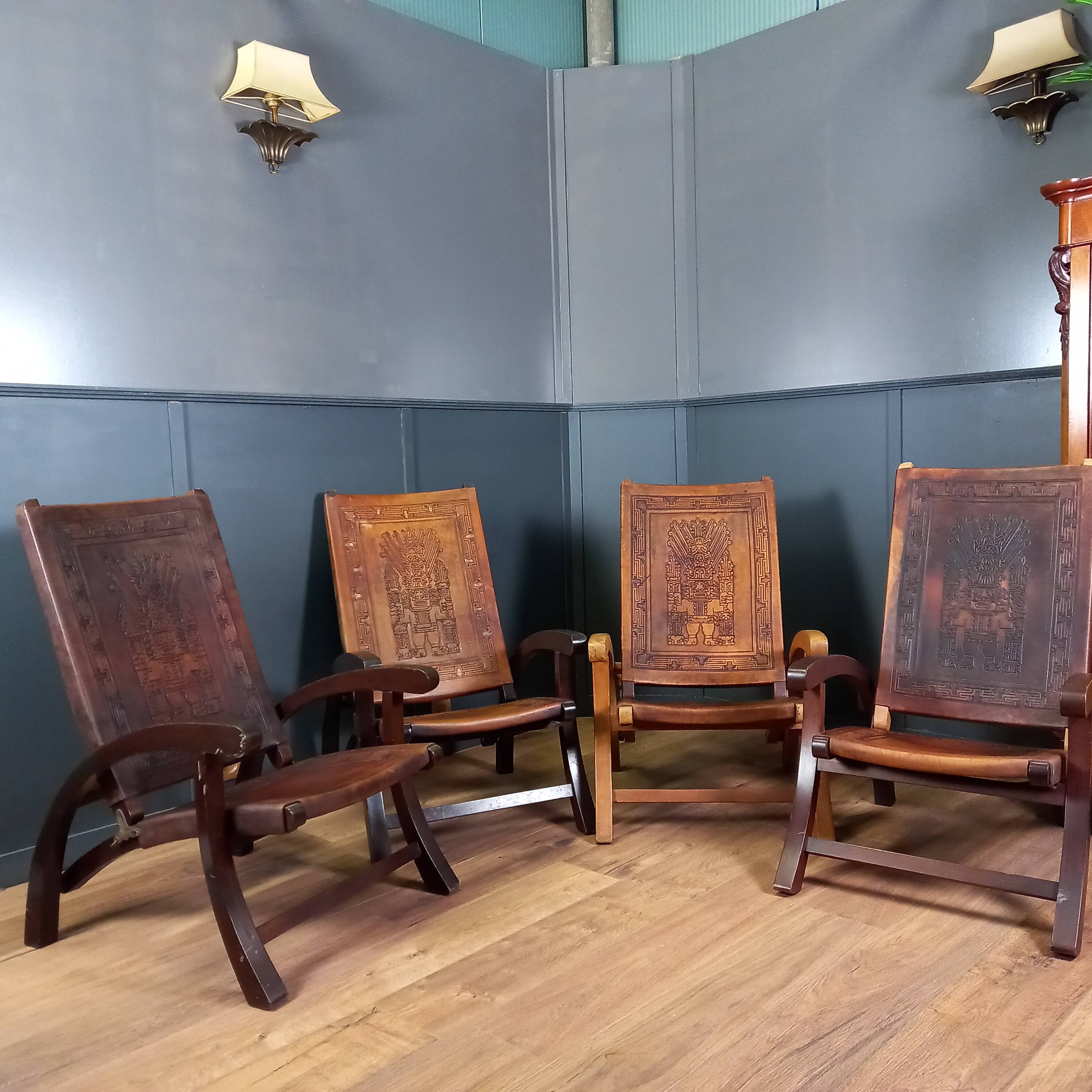 4 chaises en bois et cuir, années 1960