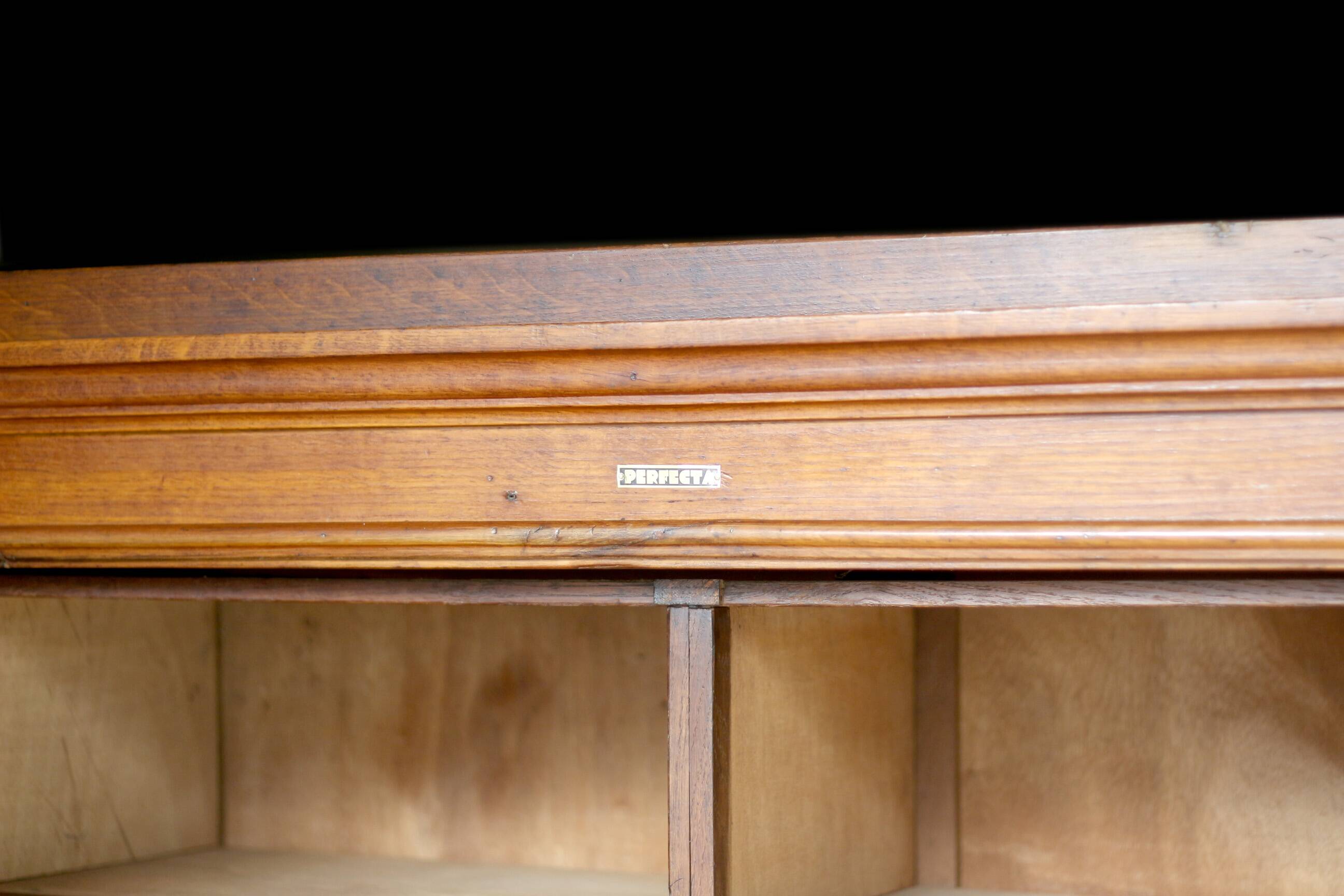 Notary's cabinet PERFECTA in walnut. Restored (circa 1930)