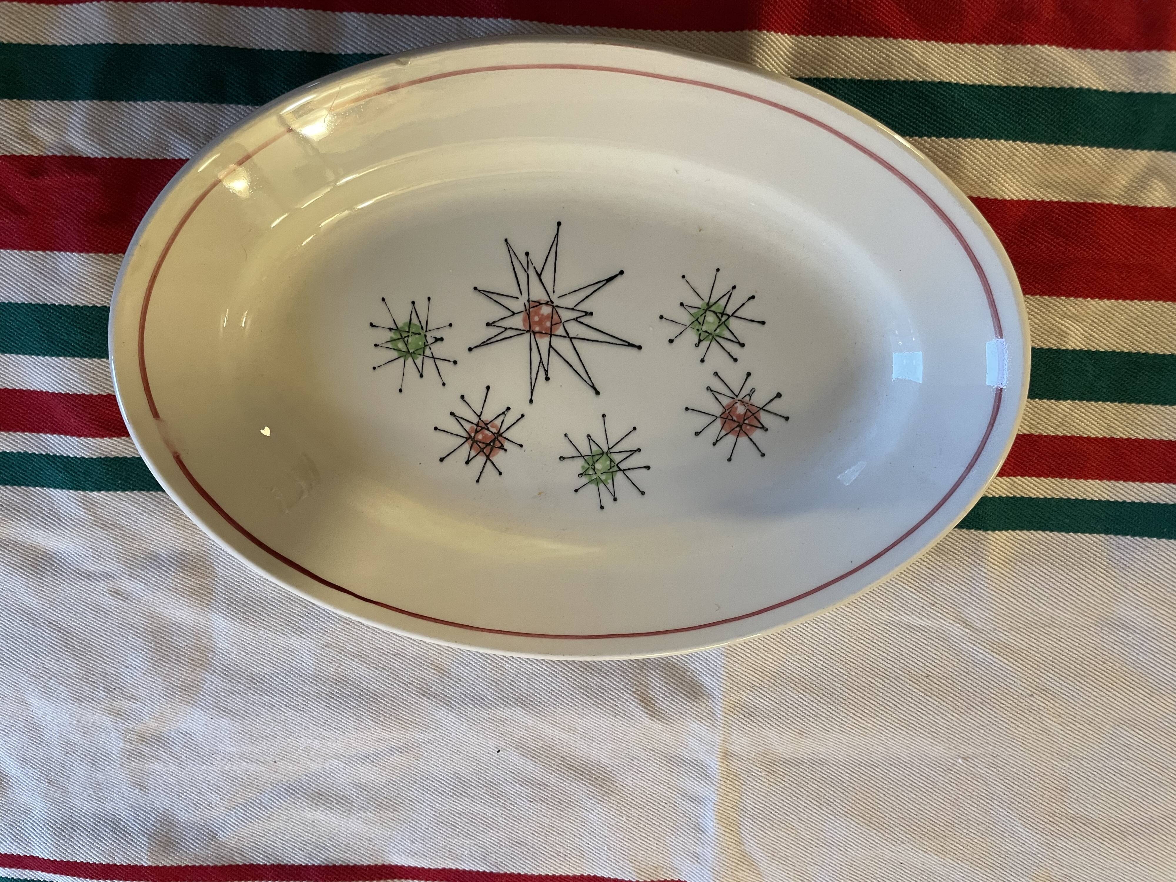 Small Marie Claude model dish, Gien
