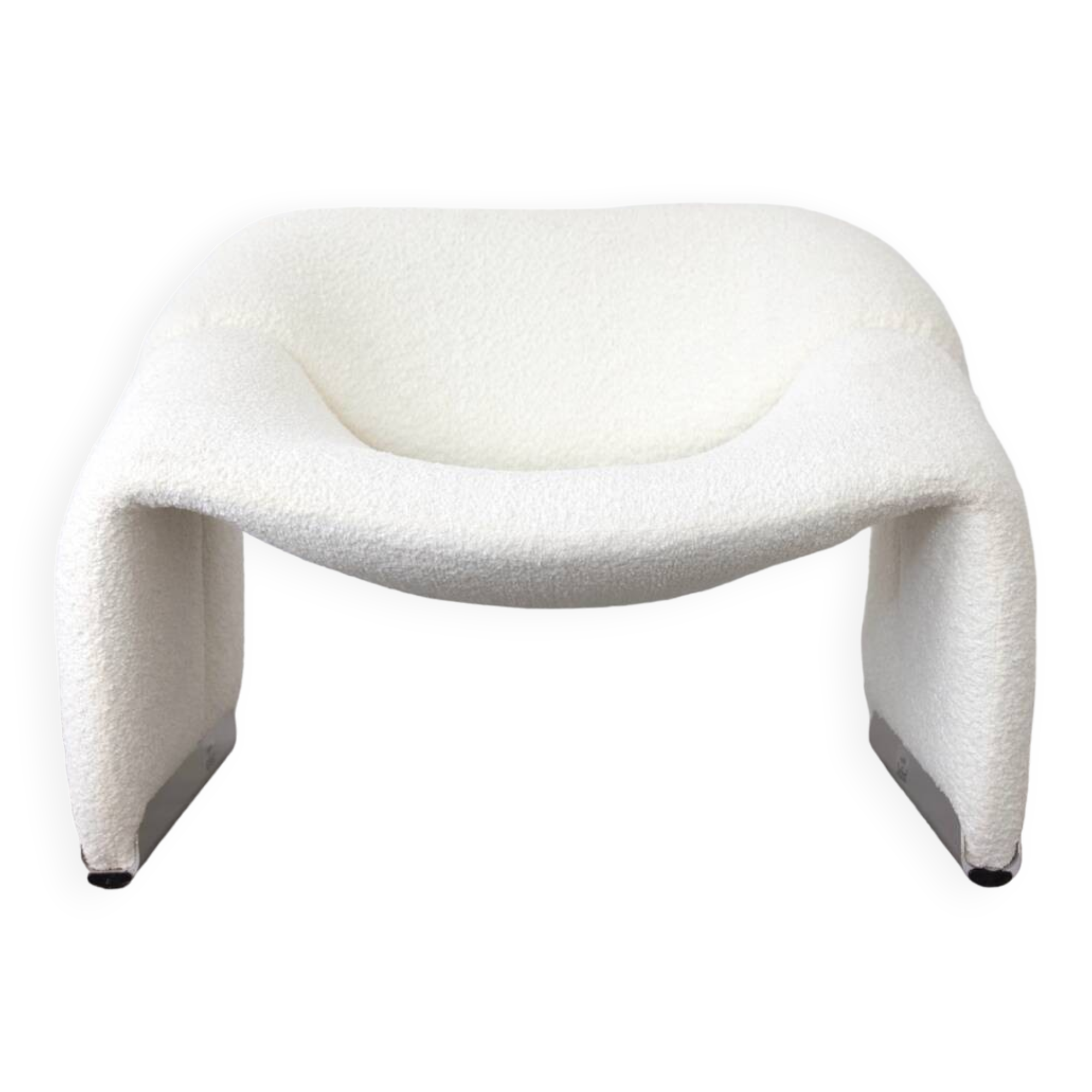 Fauteuil Groovy boucle blanc cassé par Pierre Paulin