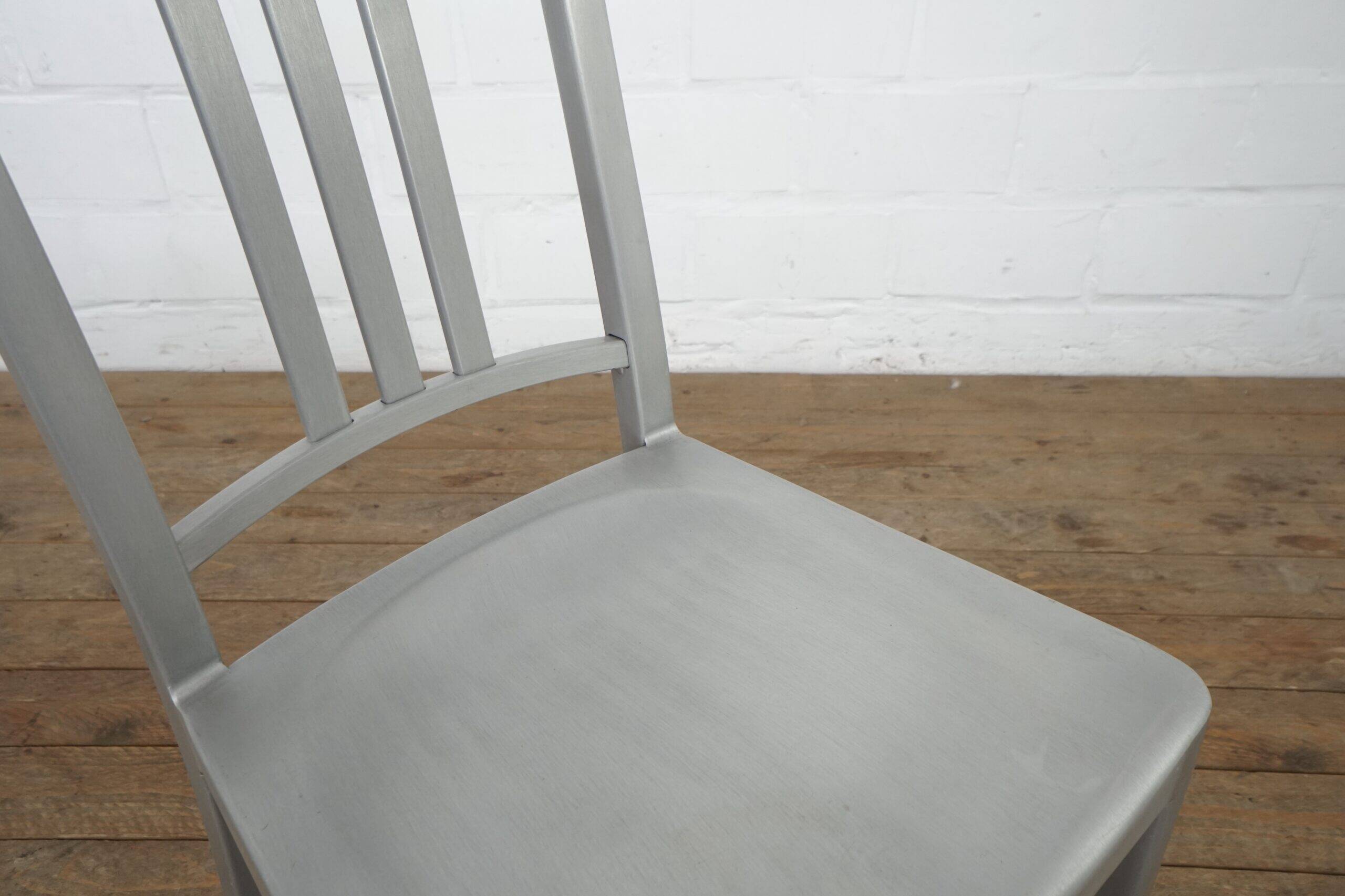 Ensemble de 6 chaises en aluminium bleu marine Emeco/Metwood