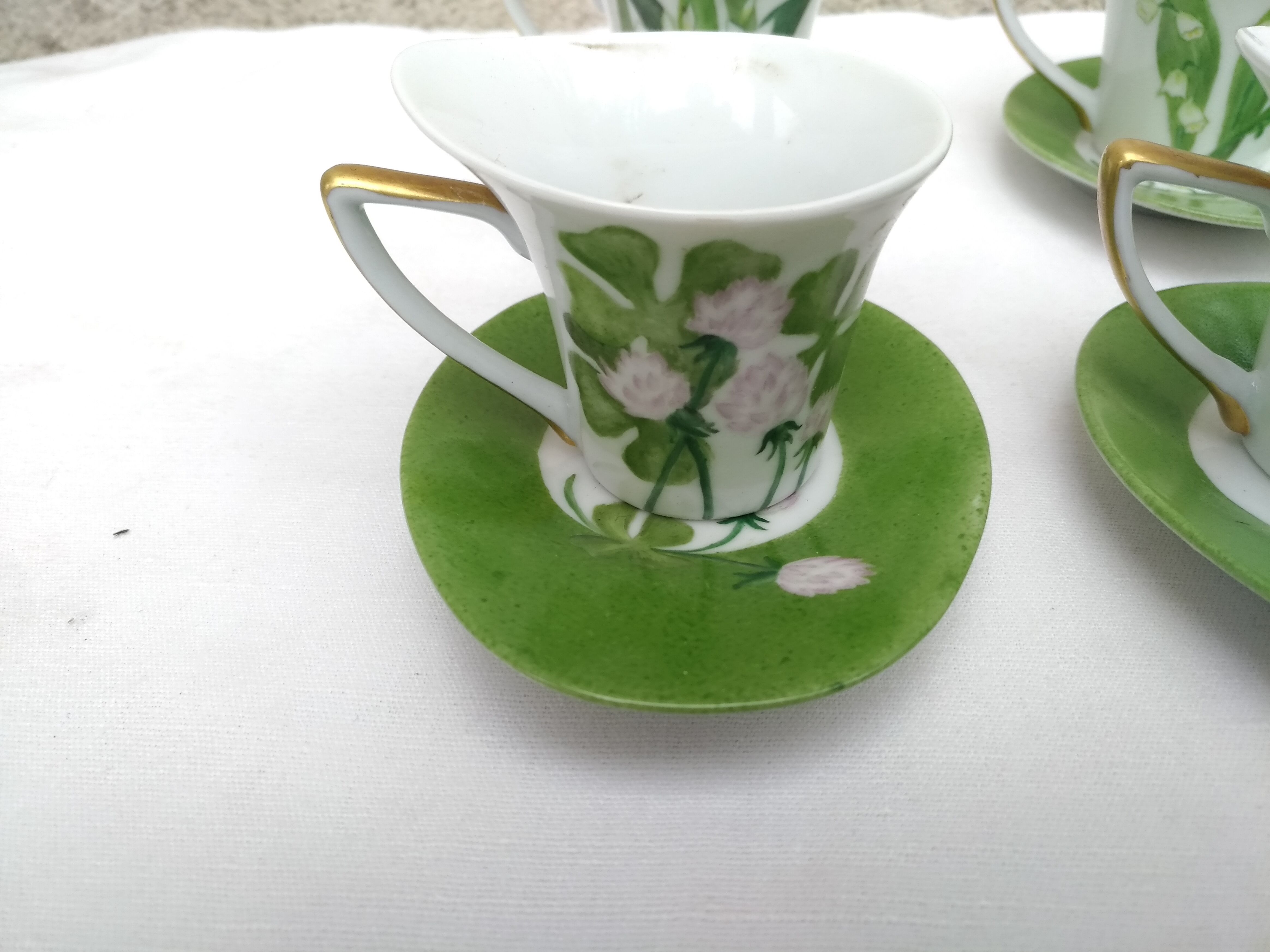 6 Tasse a café en porcelaine blanche a decor floral