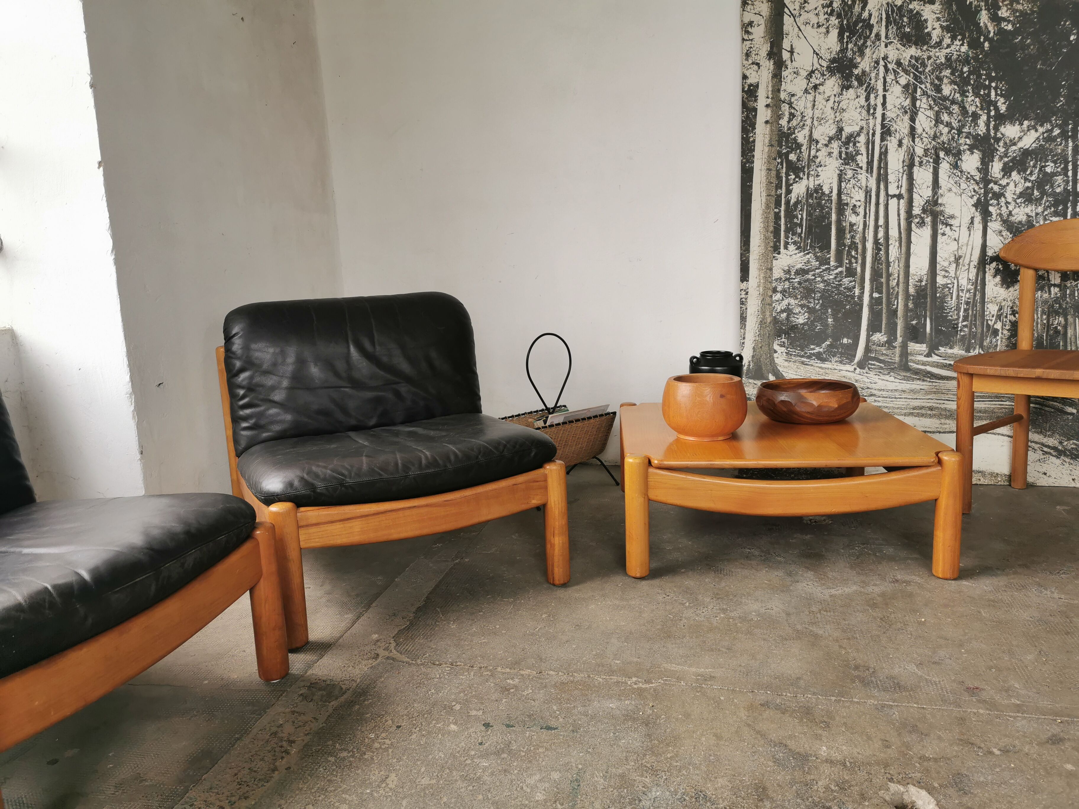Square coffee table in solid blond wood 80s
