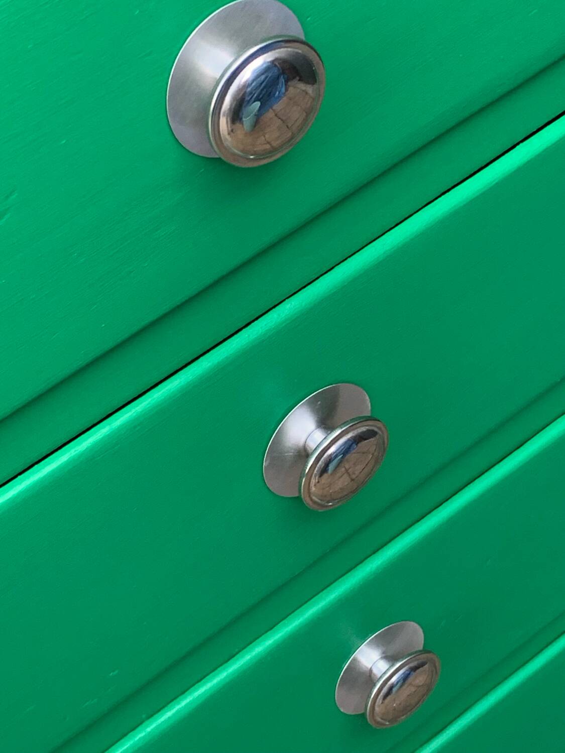 Chiffonnier art déco vert