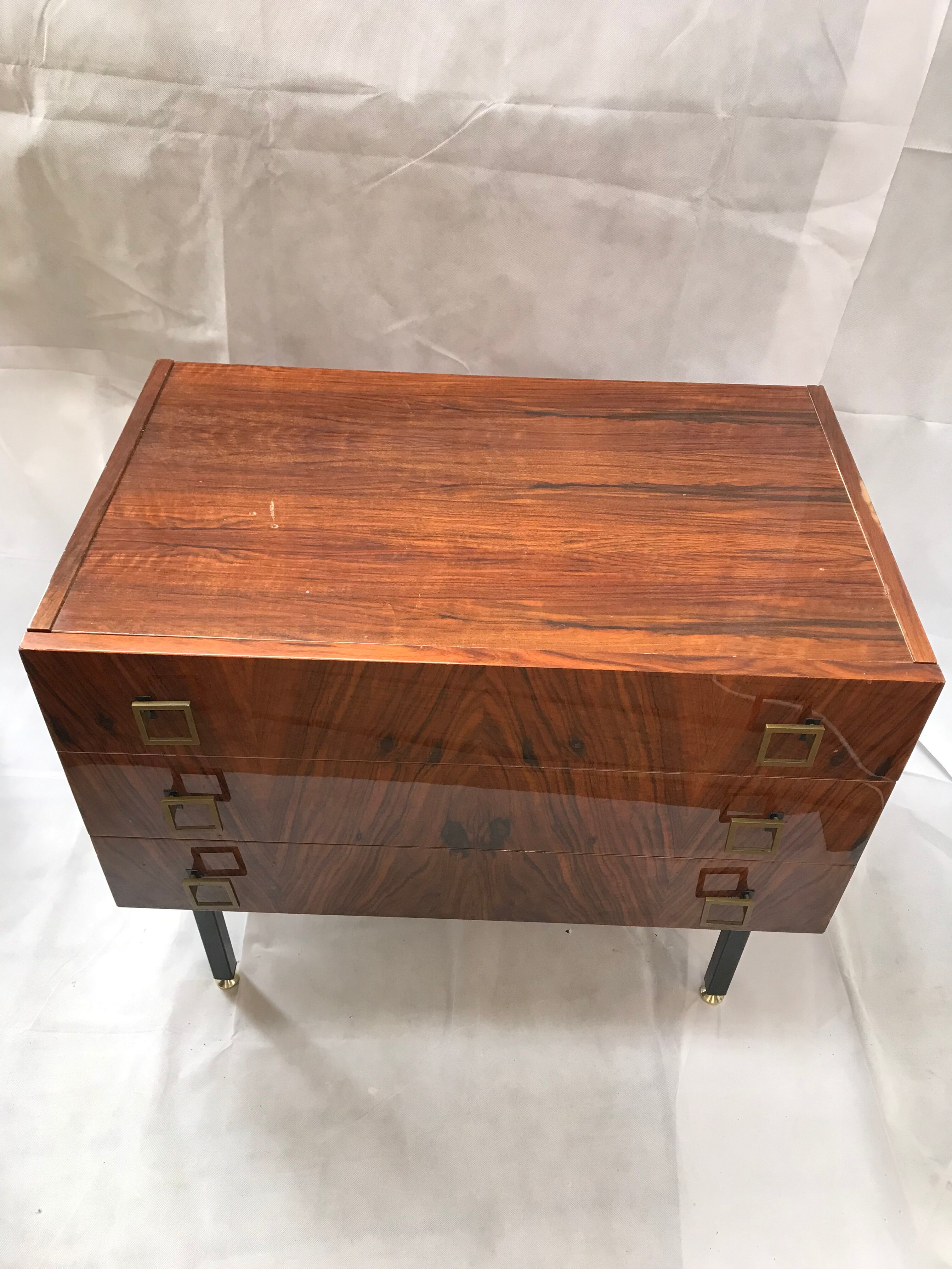 3-drawer lacquered chest of drawers with rosewood veneer