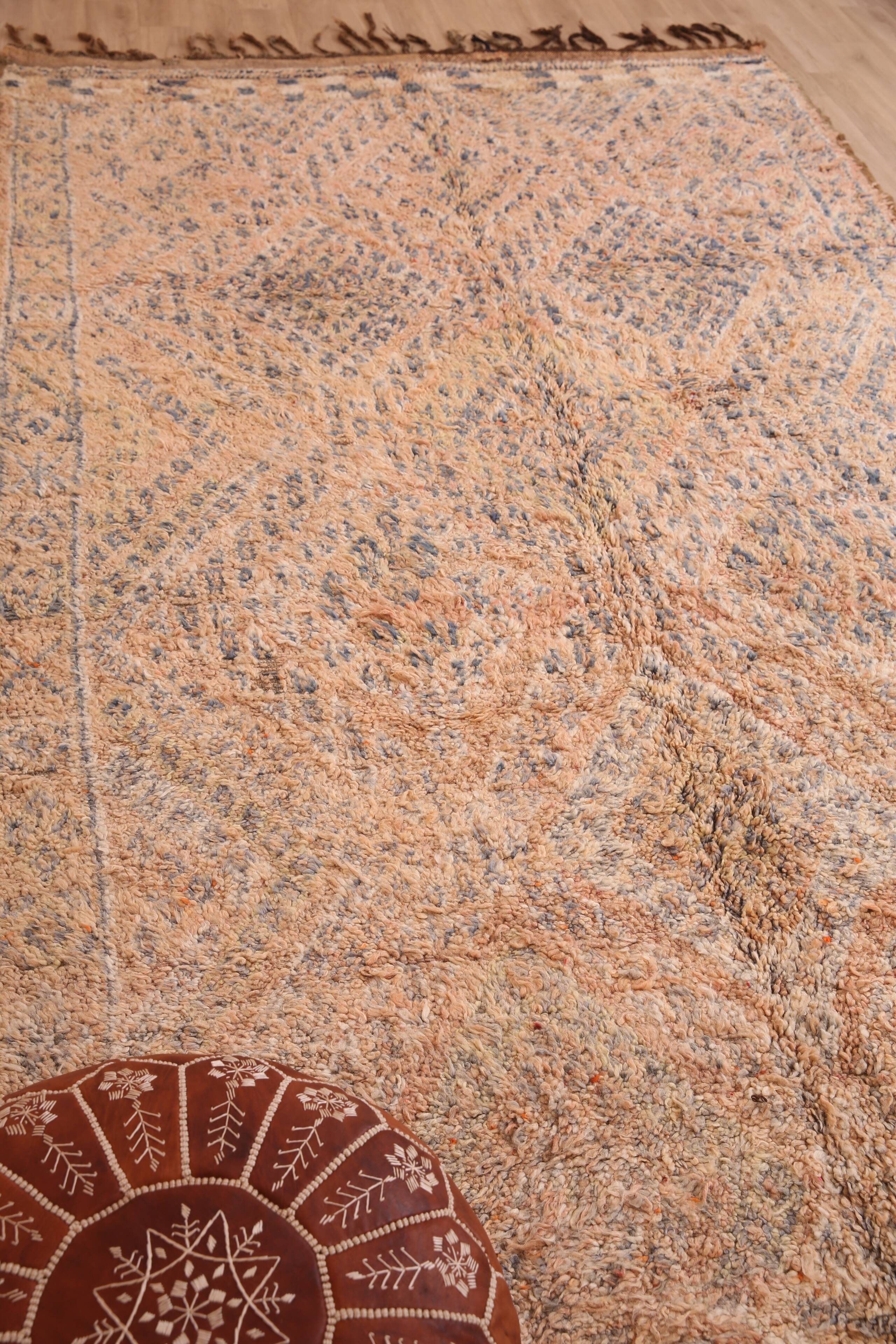 Peach Vintage Moroccan Wool Rug 188 x 317 cm , Berber Rug Handmade, Unique