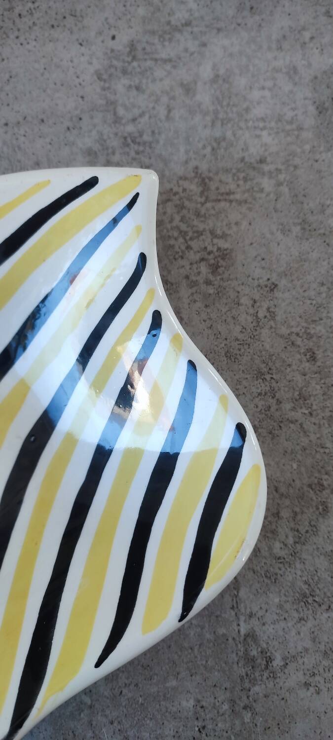 Large bowls, empty pockets by Alessio Tasca in Italian ceramic 60-70