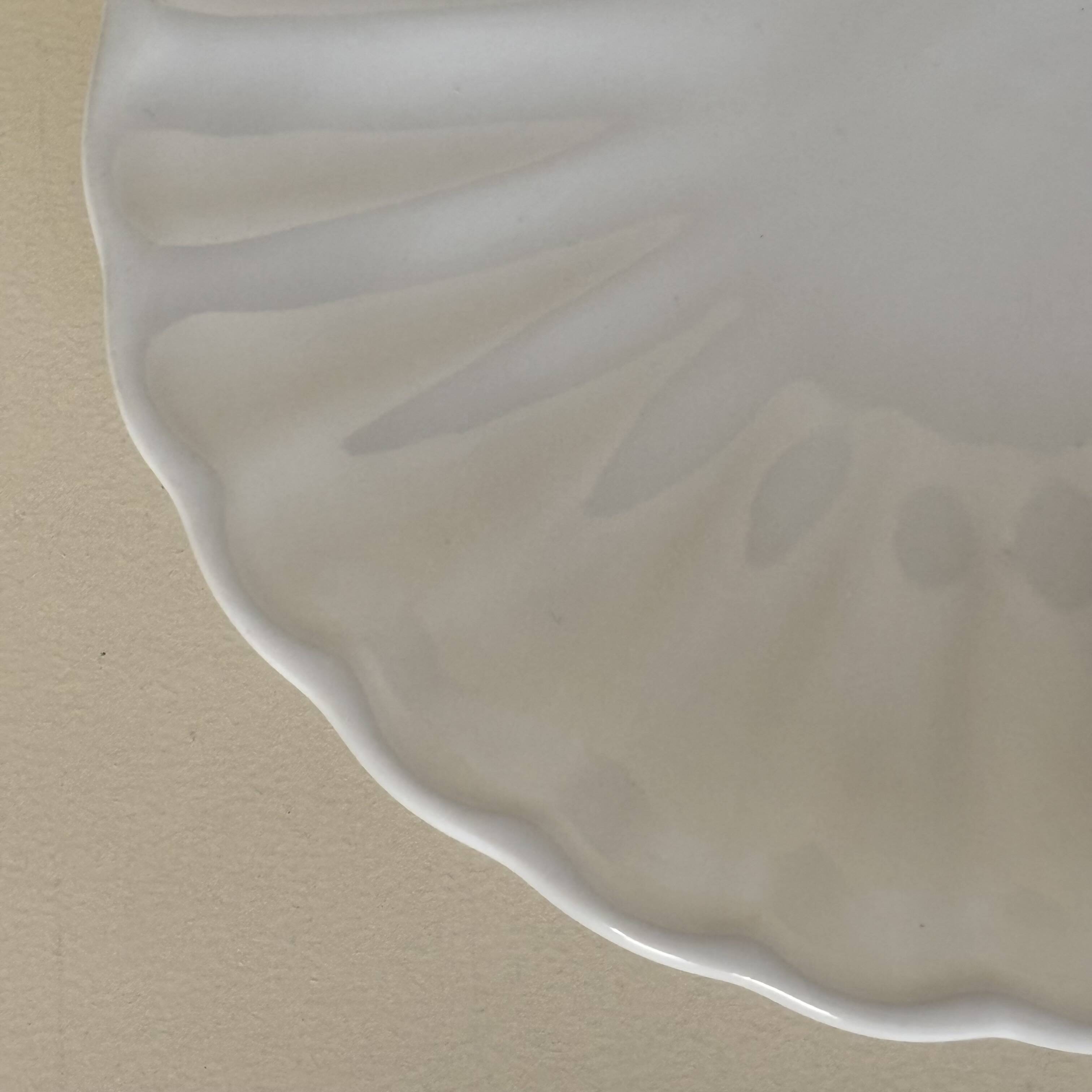 Vintage shell dish