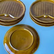 Set of 8 flat asparagus plates in Gien porcelain
