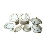 Porcelain plates for 12 people
