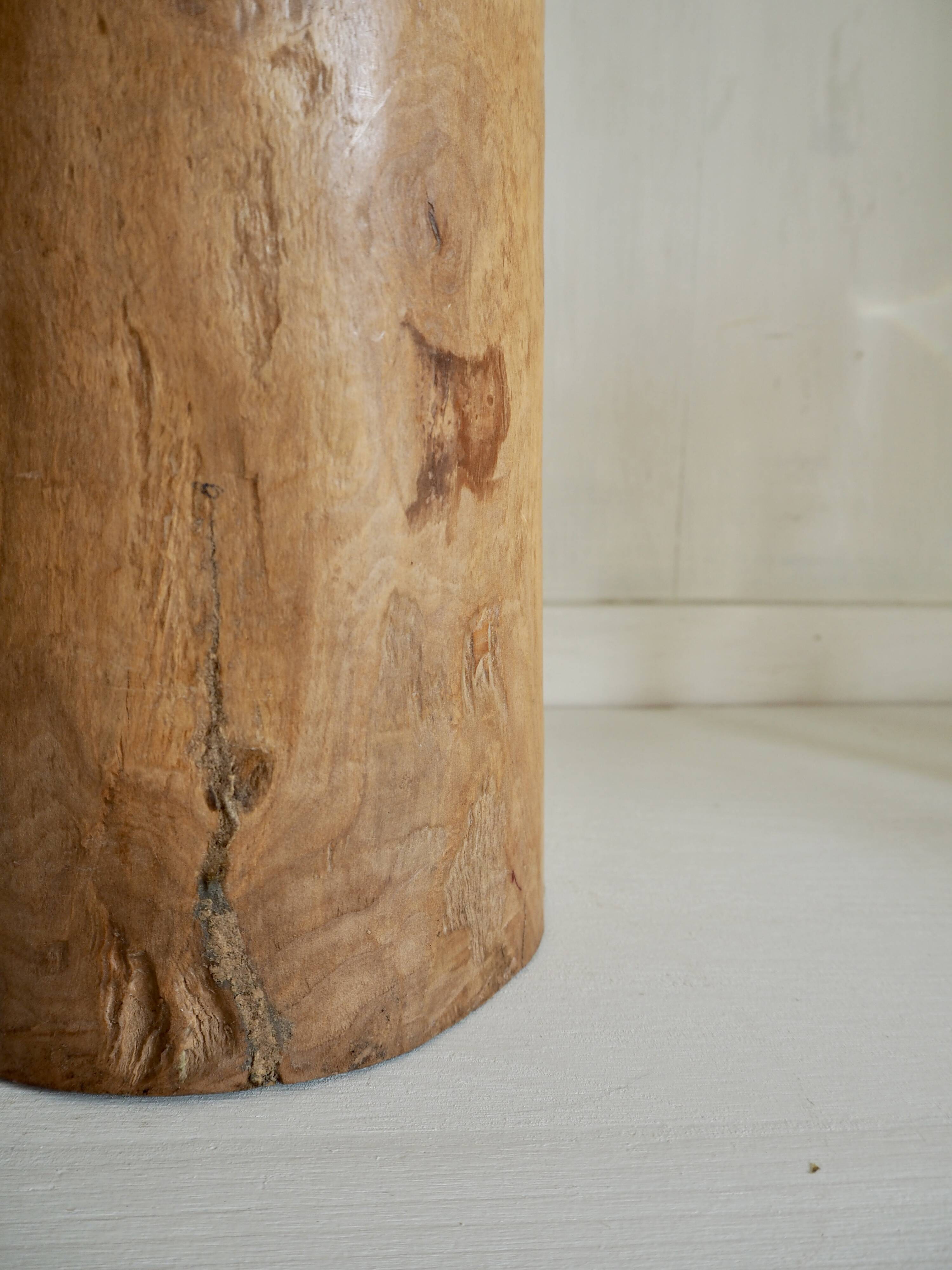 Vase XL en bois brutaliste